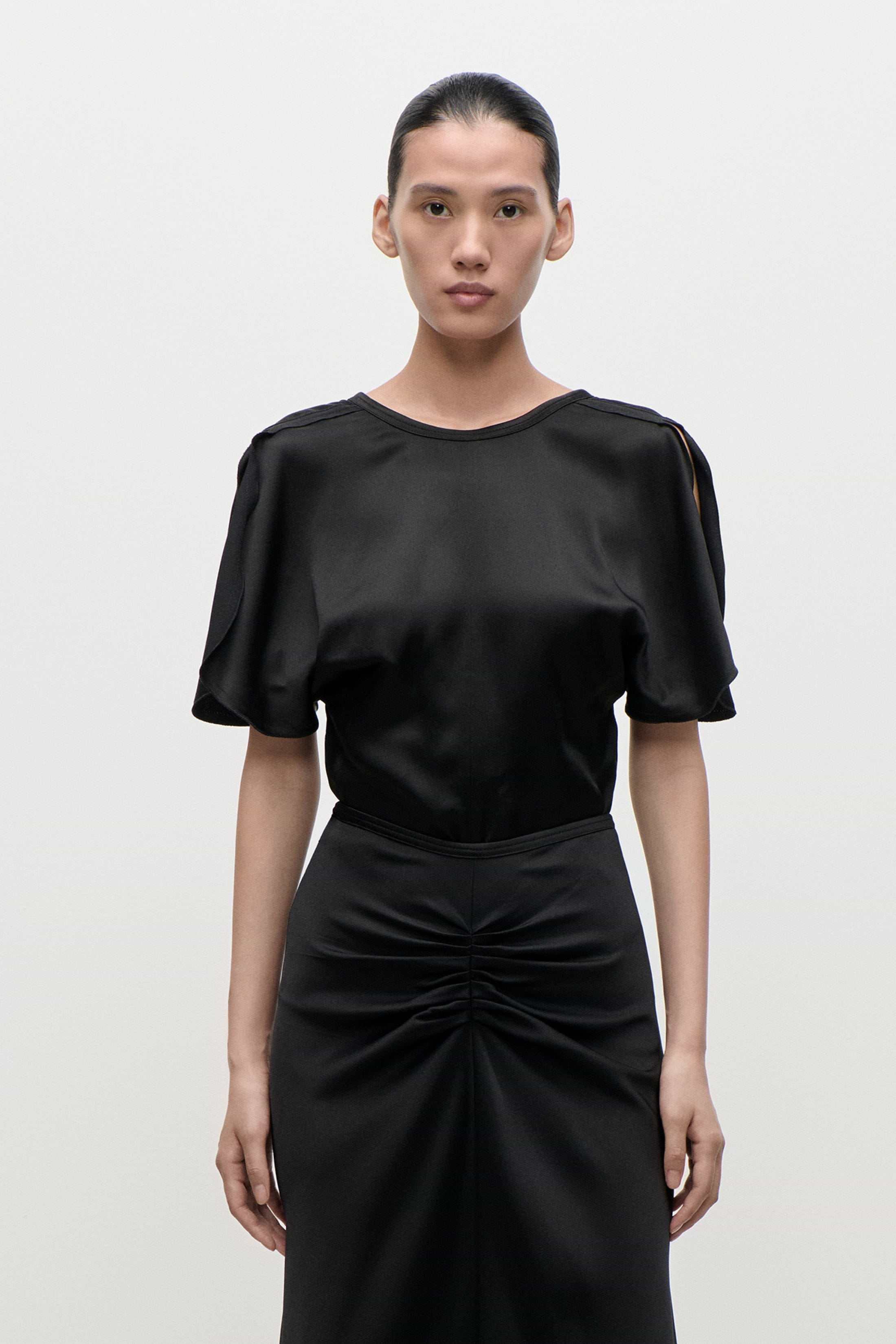Bela Top In Black
