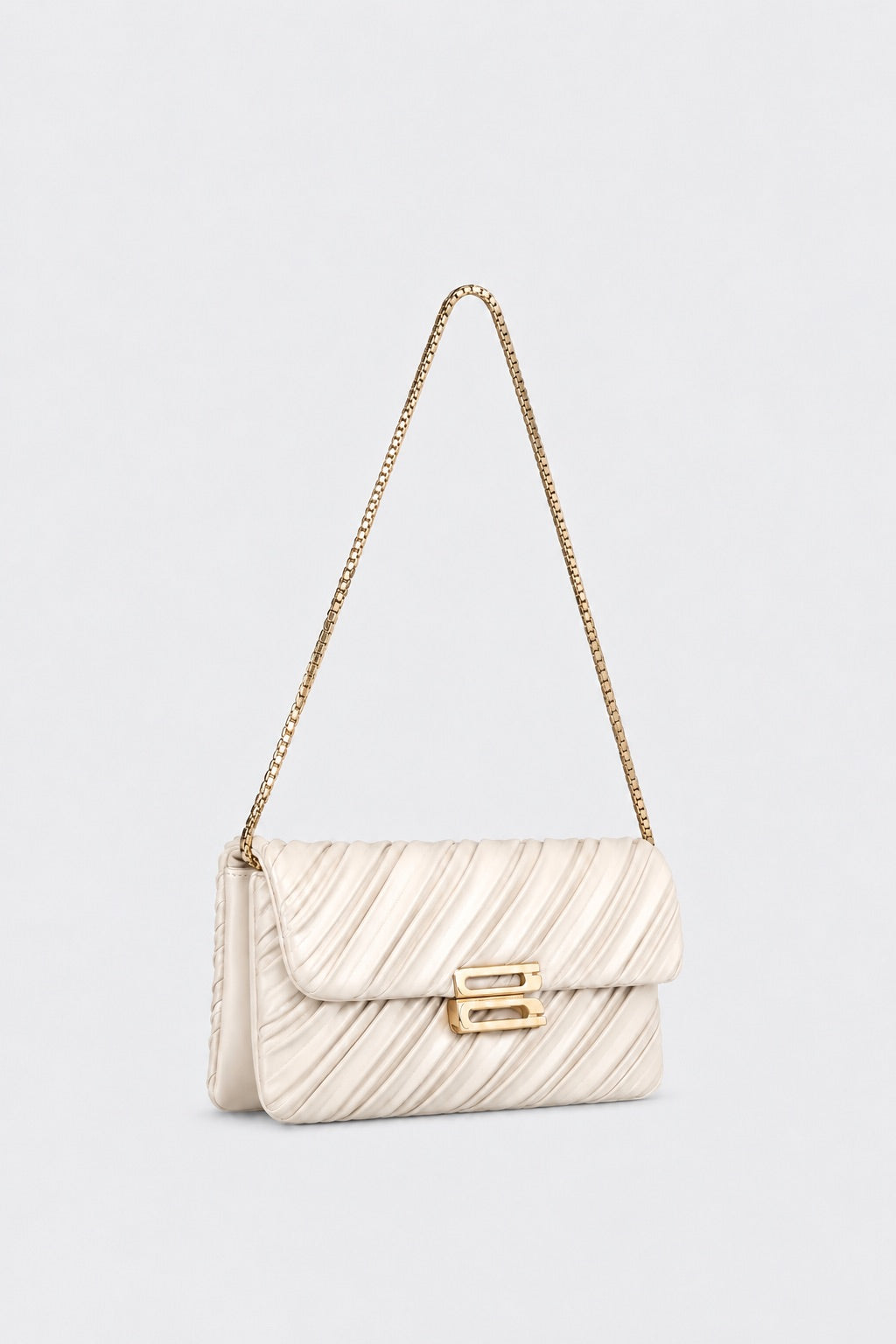 Soft Dorian Chain Baguette Ceramic Pleated Nappa
