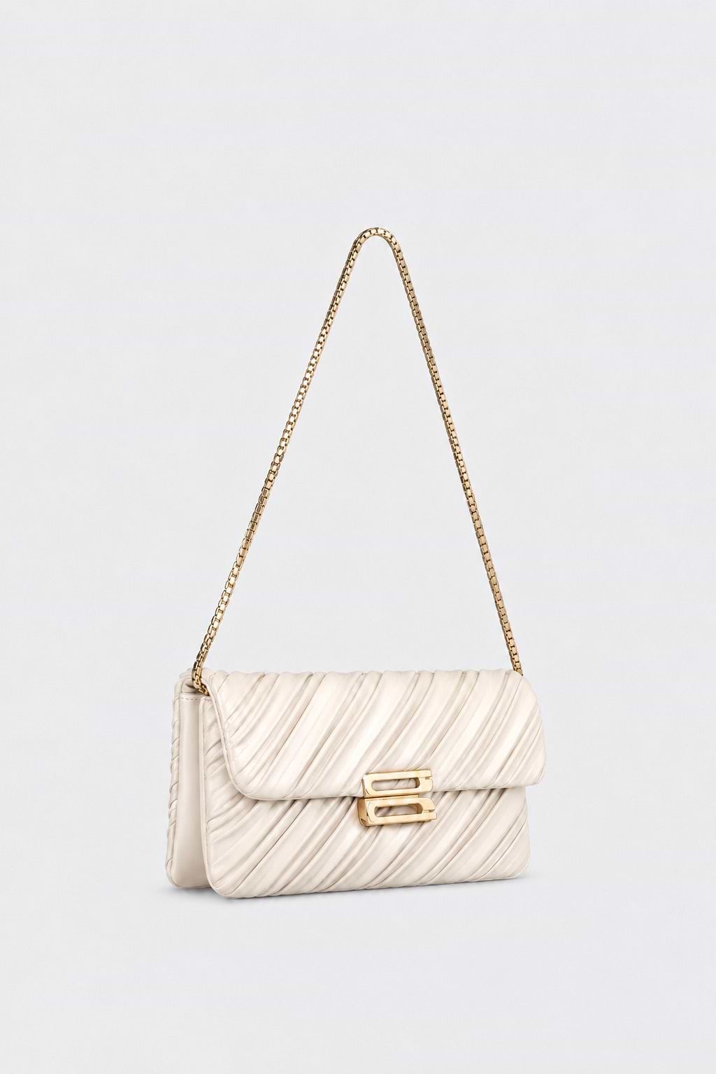Soft Dorian Chain Baguette Ceramic Pleated Nappa