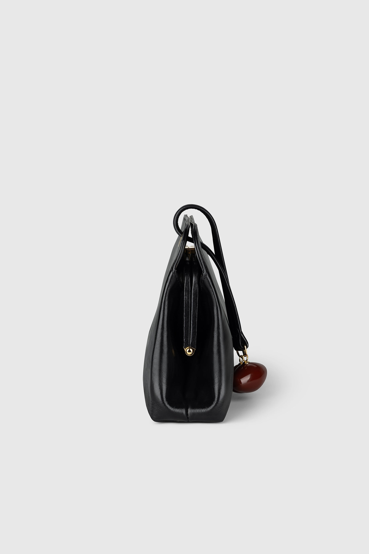 Kizette Clutch Black Supple Shine Leather