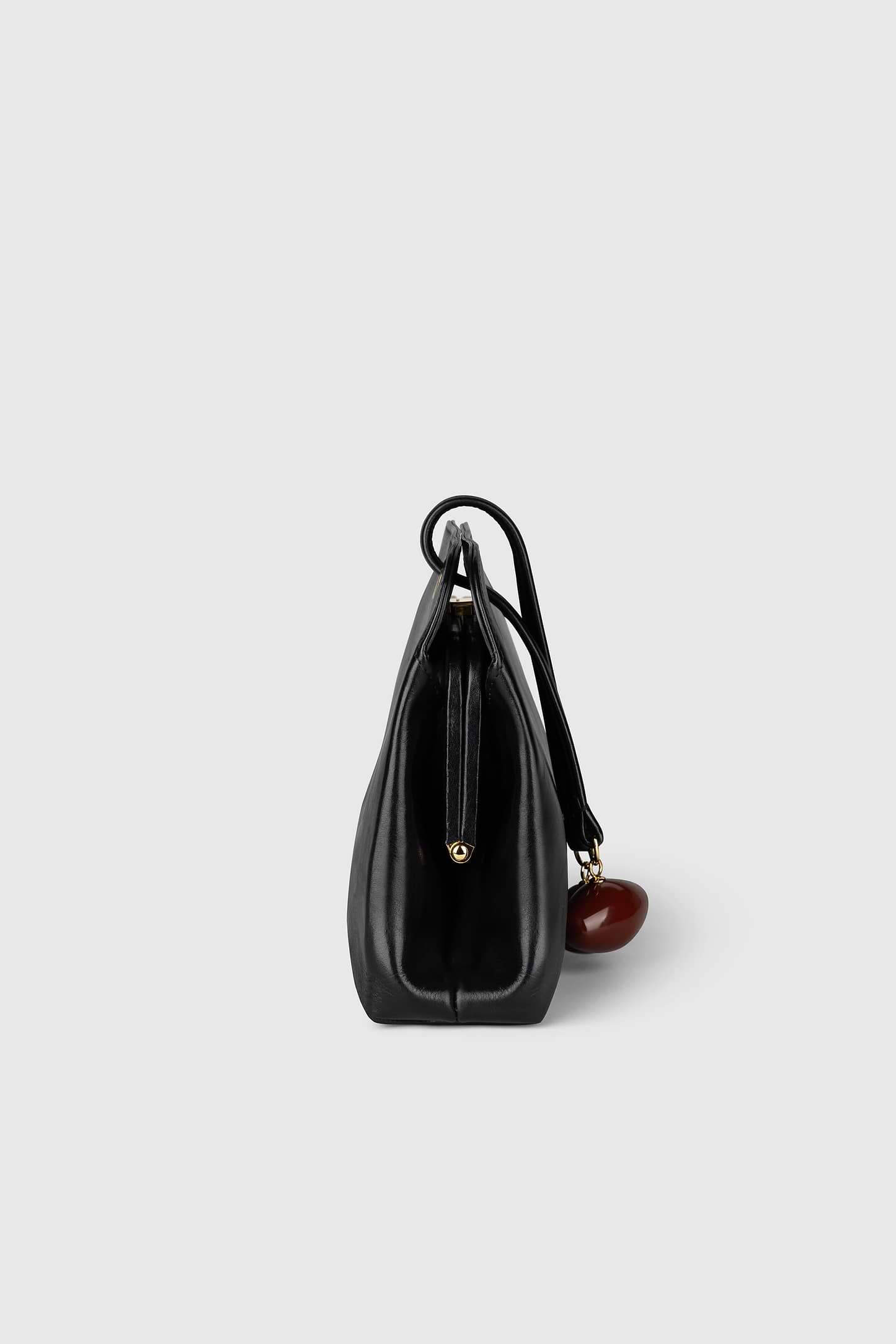 Kizette Clutch Black Supple Shine Leather