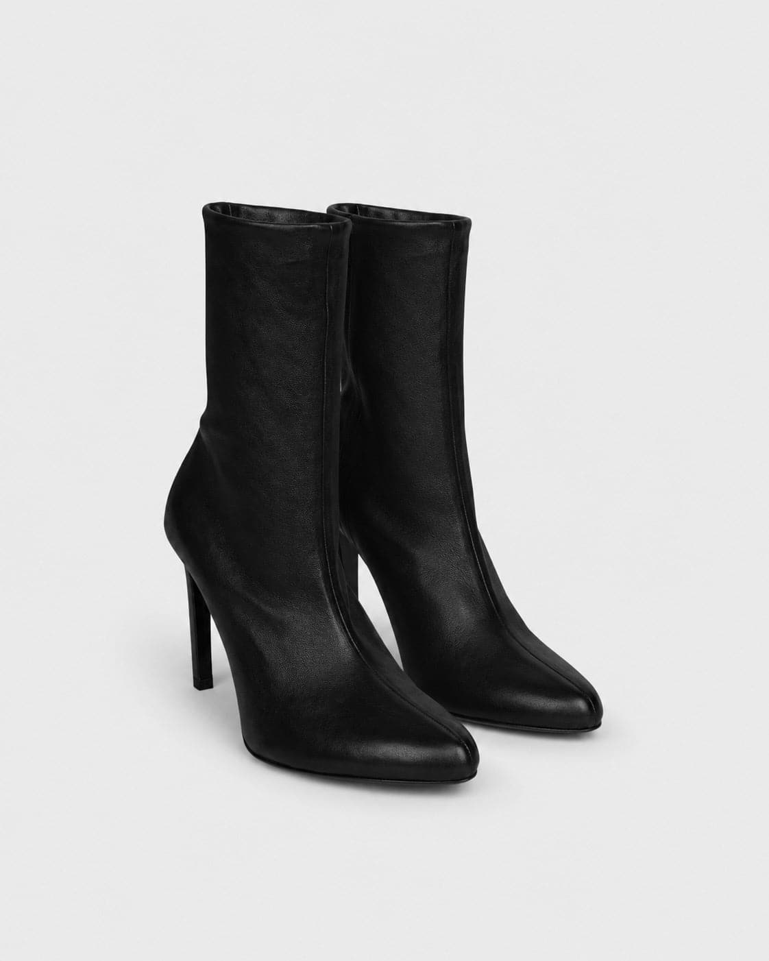 Harlow Mid Boot 100 Black Stretch Nappa Leather