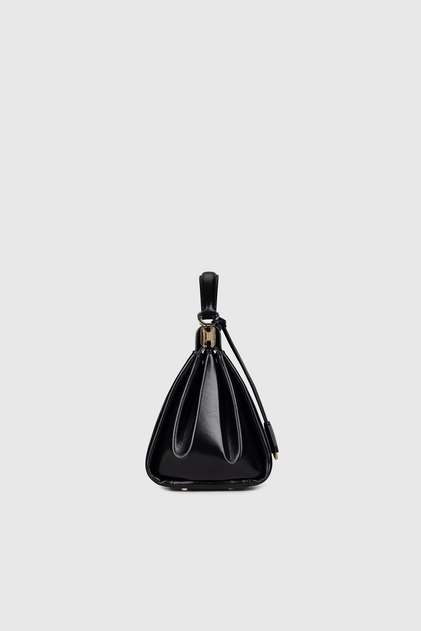 Sloane Frame Bag 21 Black Distressed Leather