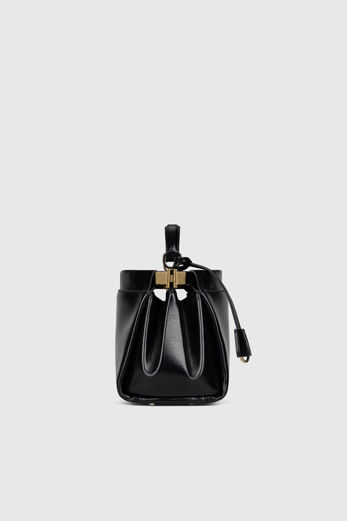 Sloane Frame Bag 21 Black Distressed Leather