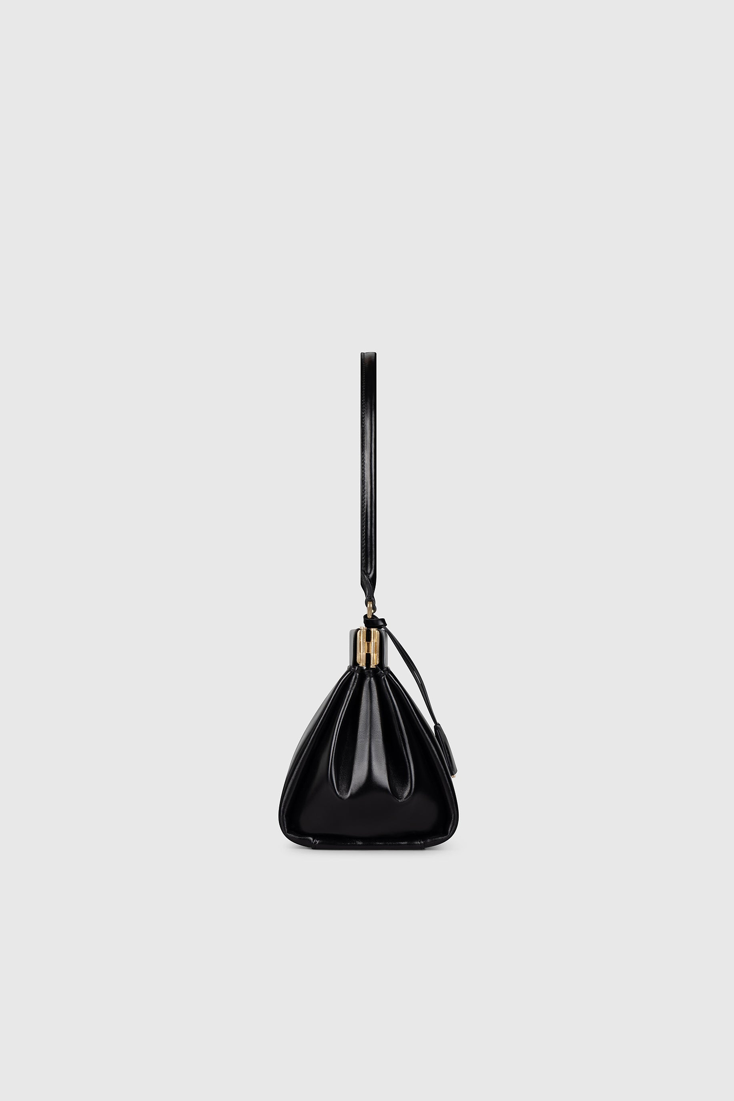 Sloane Shoulder Bag Black Distressed Leather