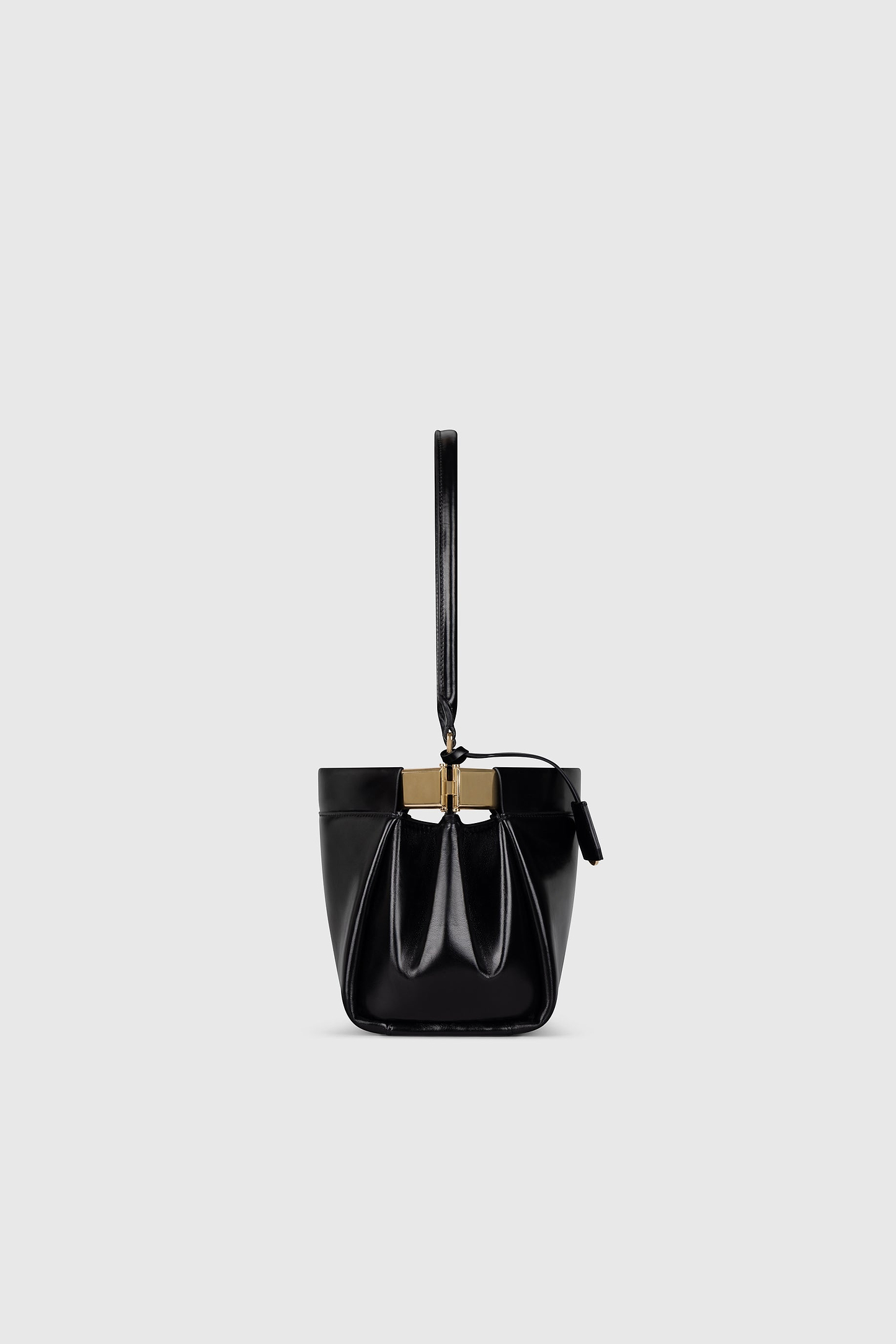 Sloane Shoulder Bag Black Distressed Leather