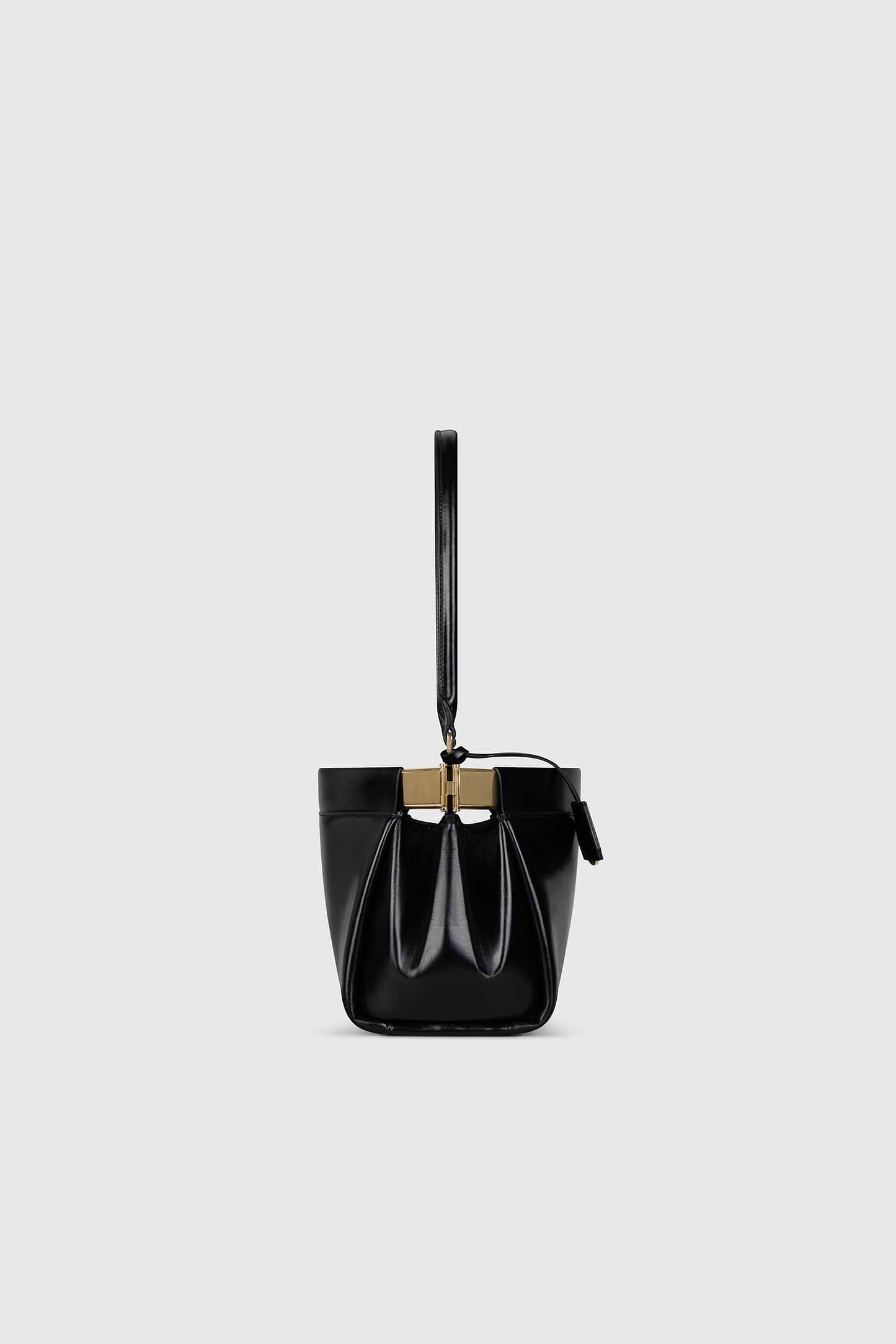 Sloane Shoulder Bag Black Distressed Leather
