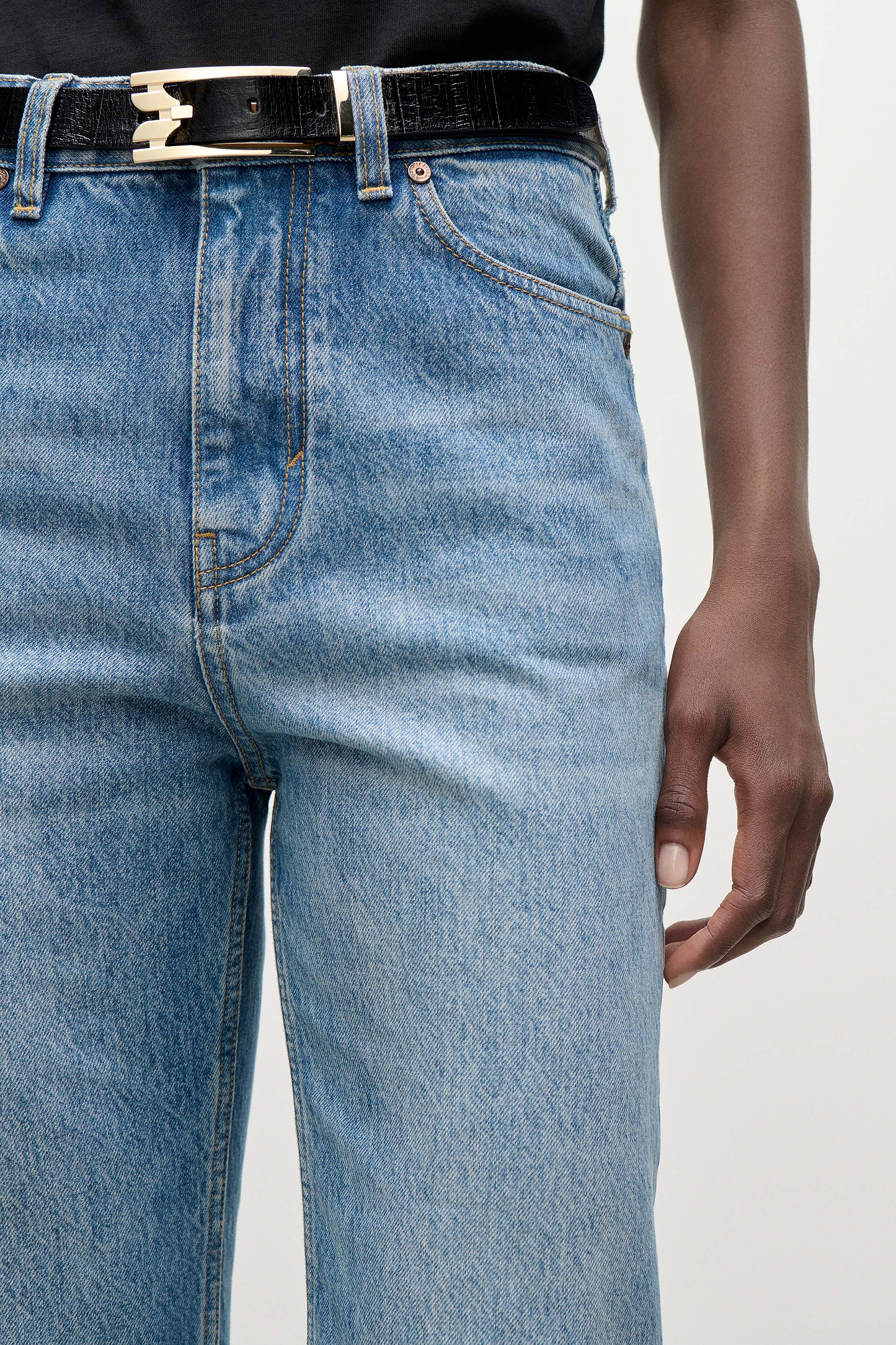 Berenice Stretch Jean In Worn Blue Wash