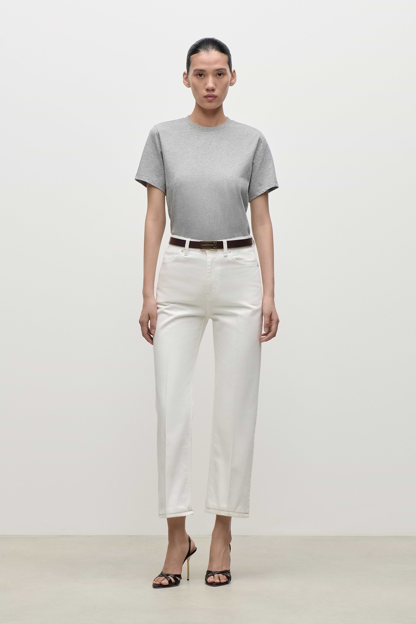 Berenice Cropped Jean In White