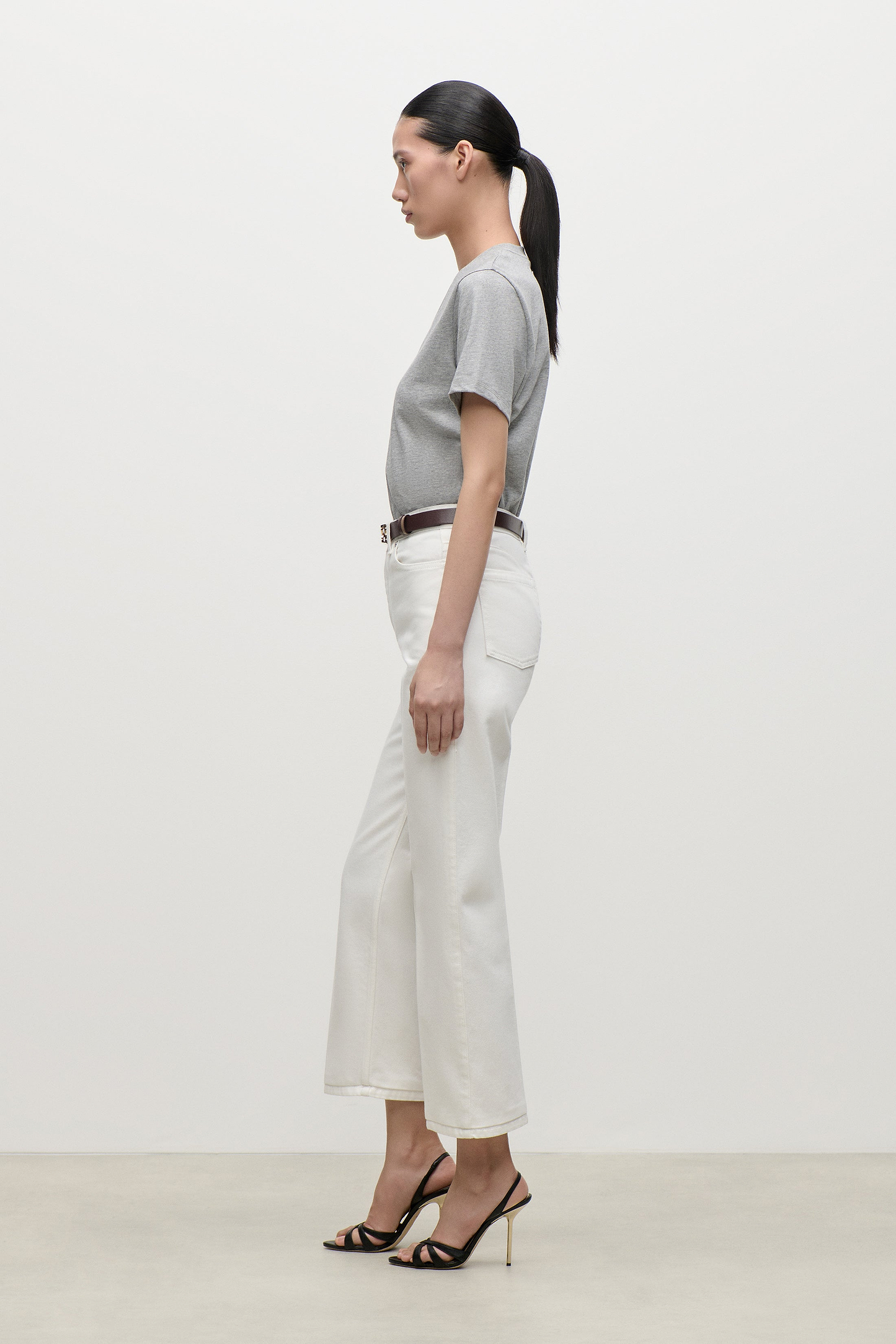 Berenice Cropped Jean In White