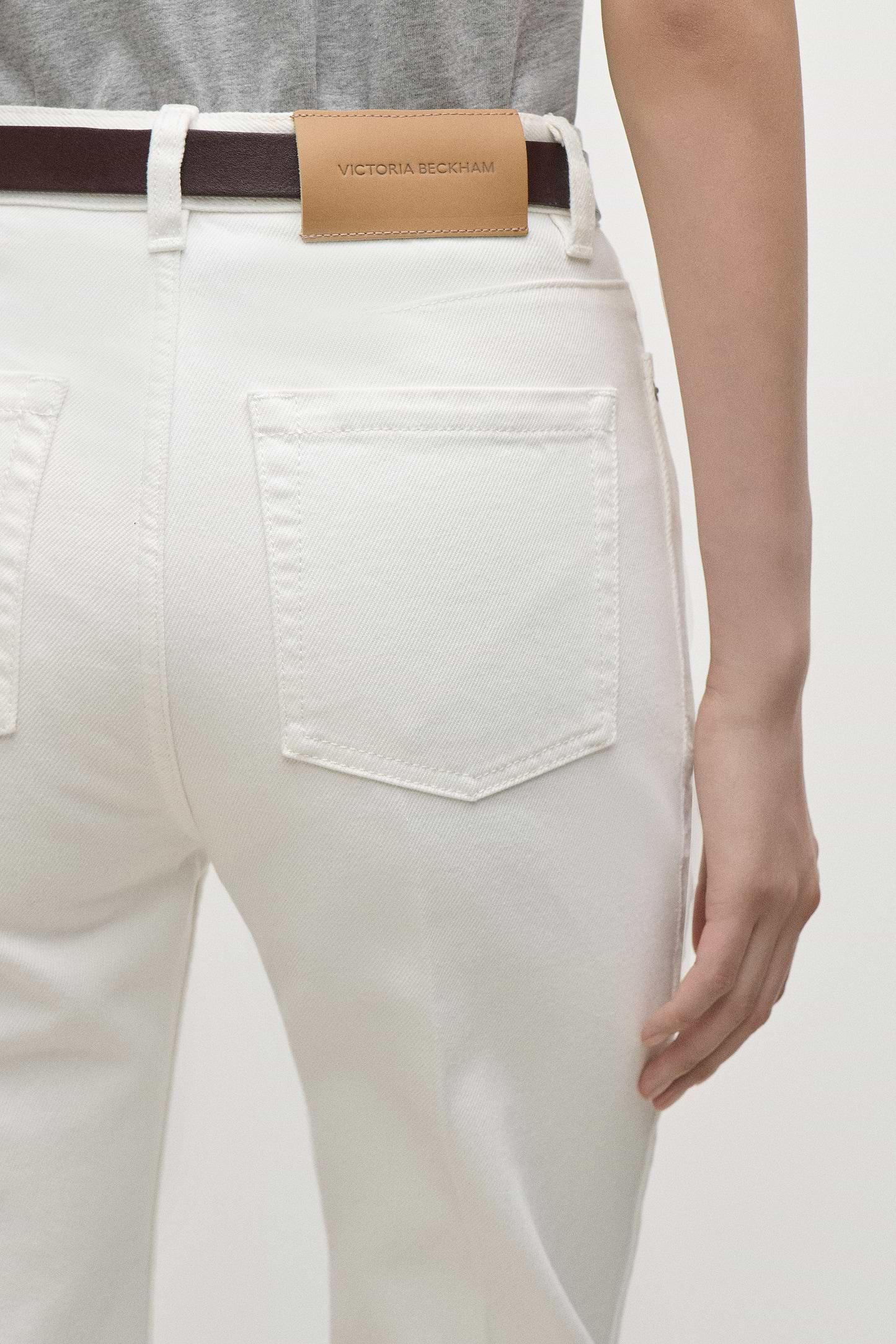 Berenice Cropped Jean In White
