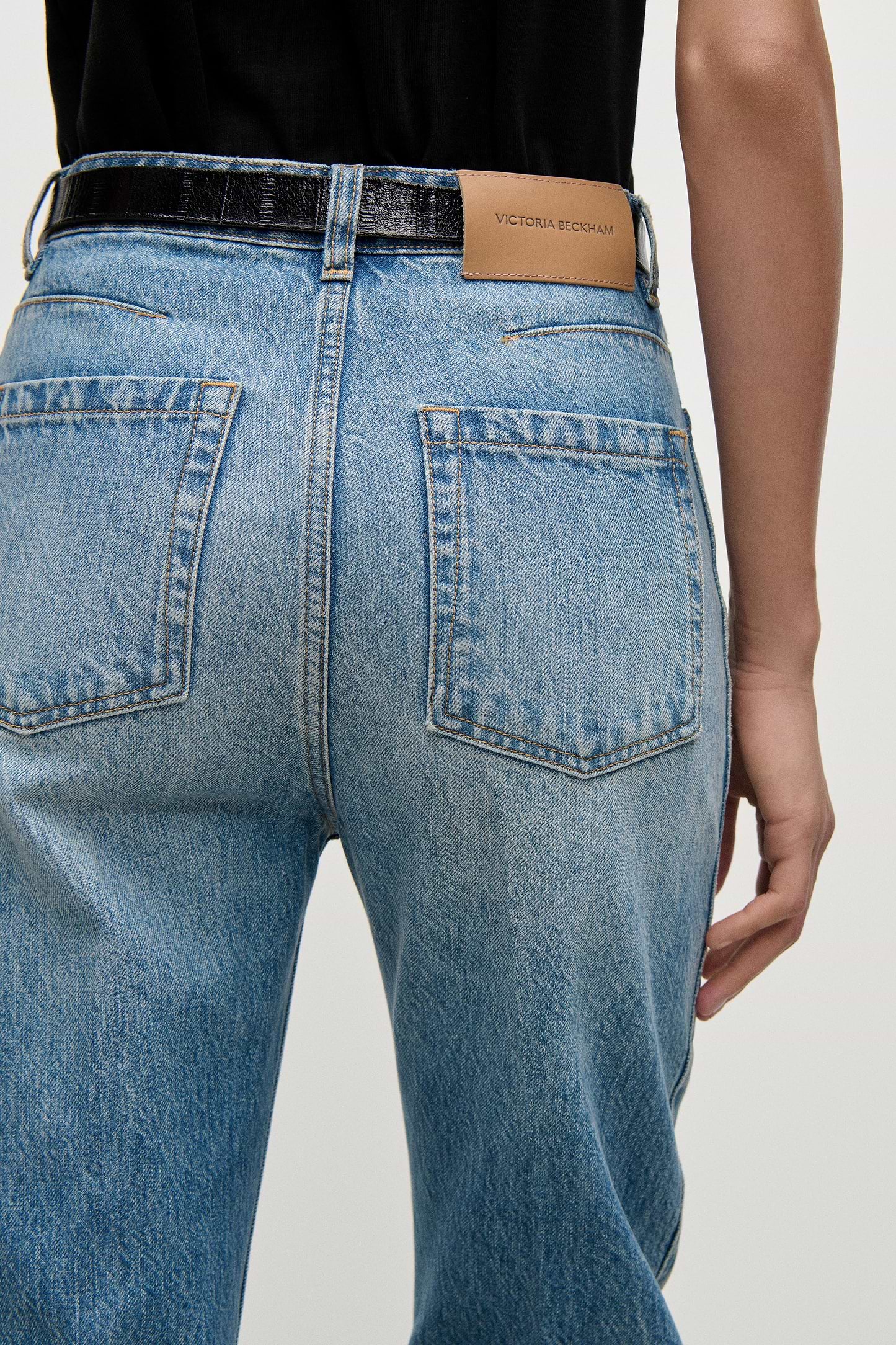 Berenice Cropped Jean In Worn Blue Wash