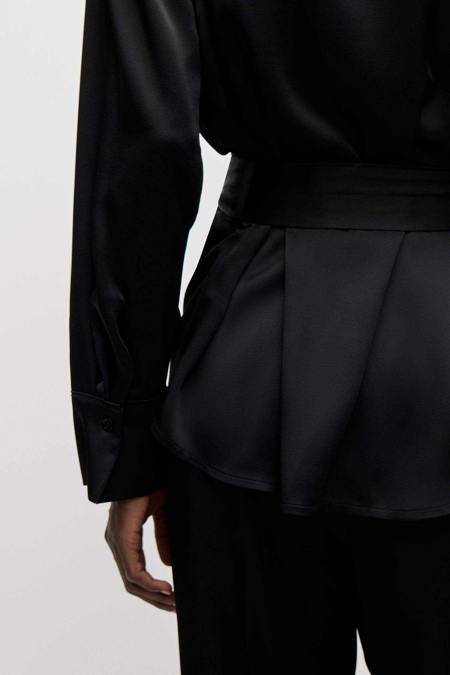 Alba Blouse In Black