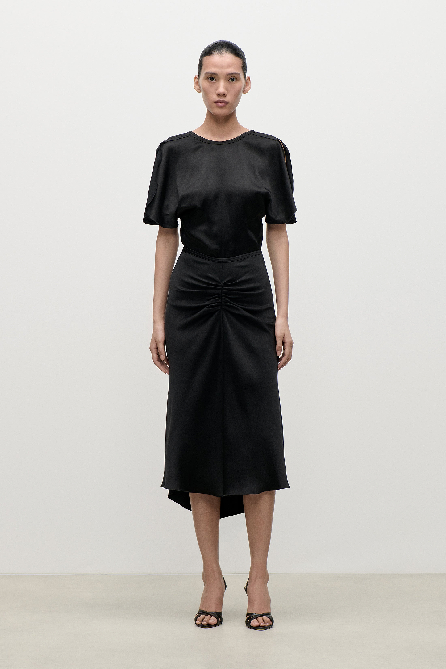 Bela Midi Skirt In Black