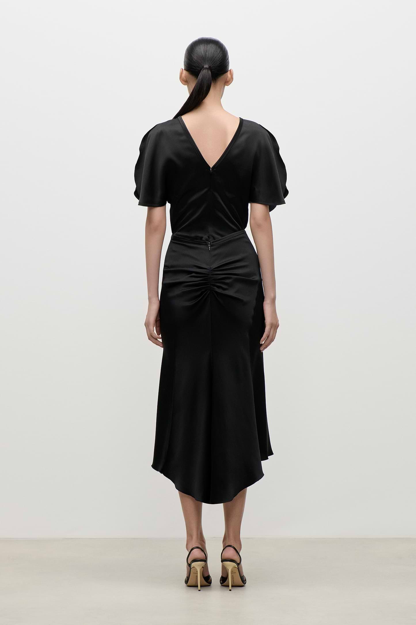Bela Midi Skirt In Black