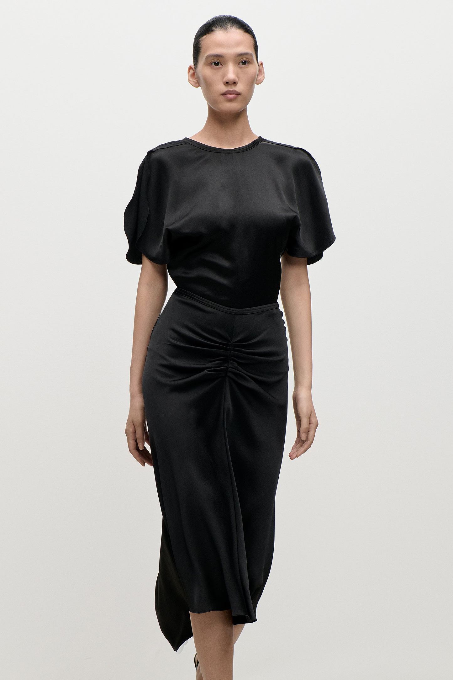 Bela Midi Skirt In Black