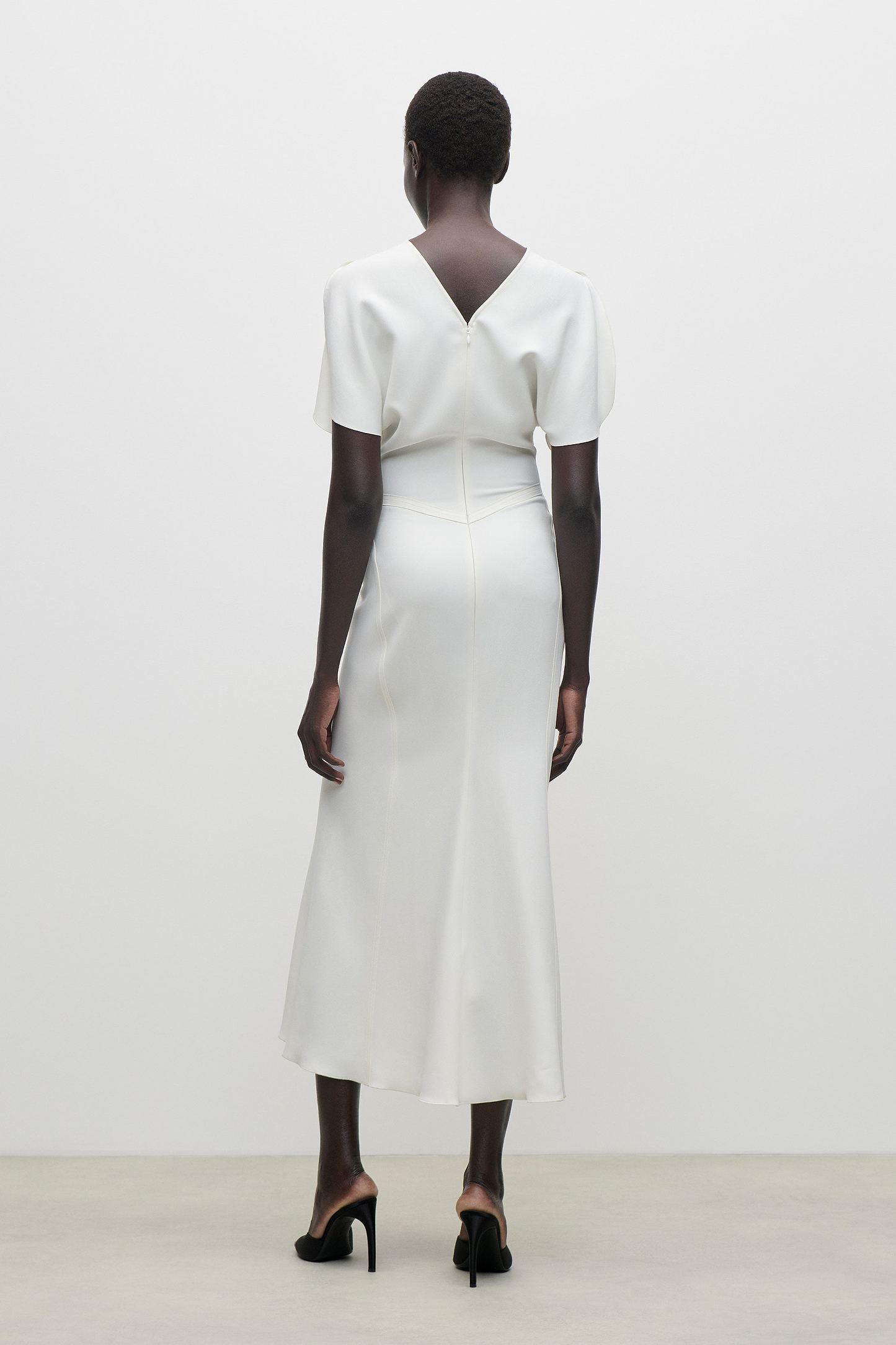 Bela Midi Dress In Bright Ivory