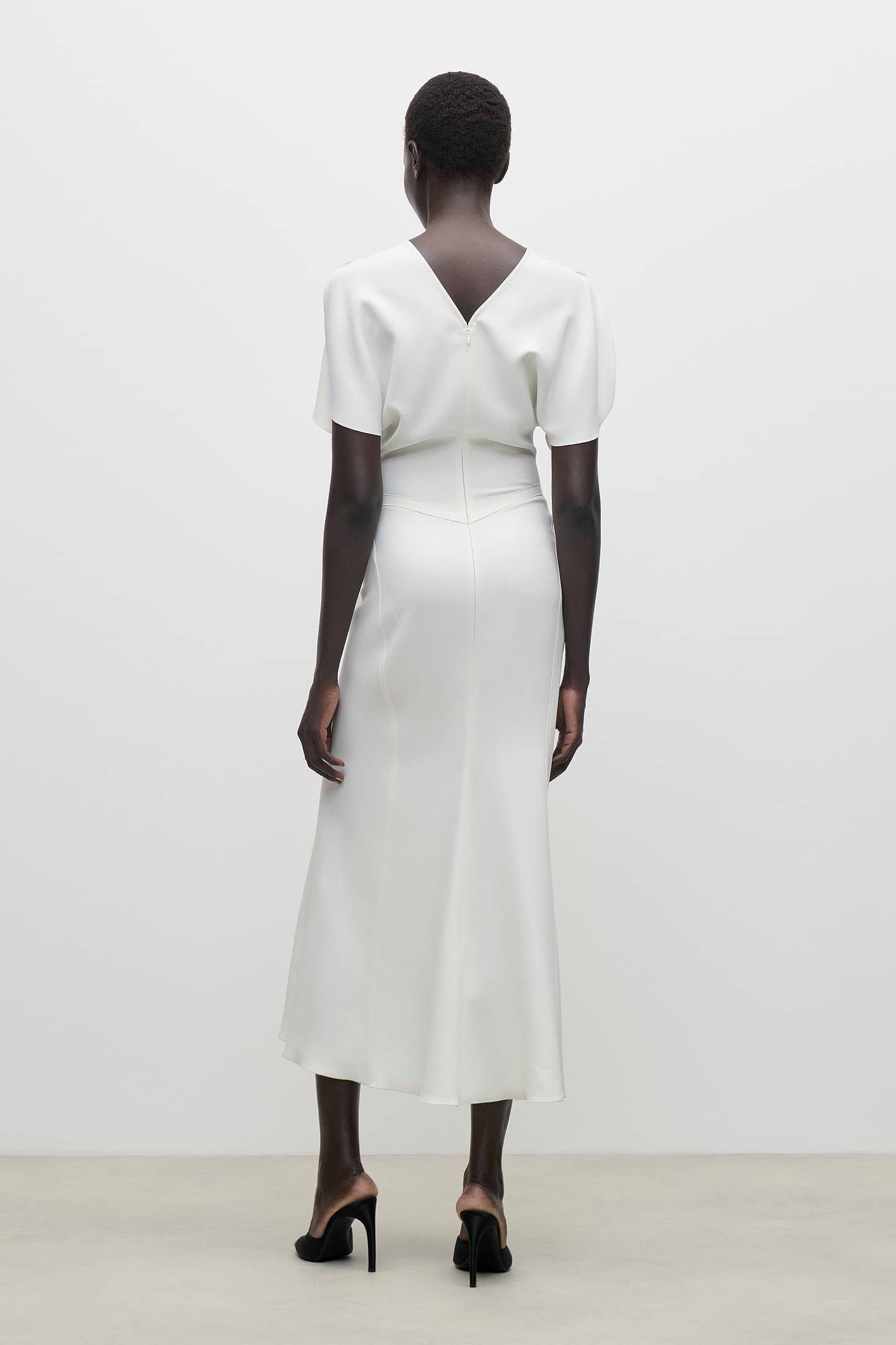 Bela Midi Dress In Bright Ivory