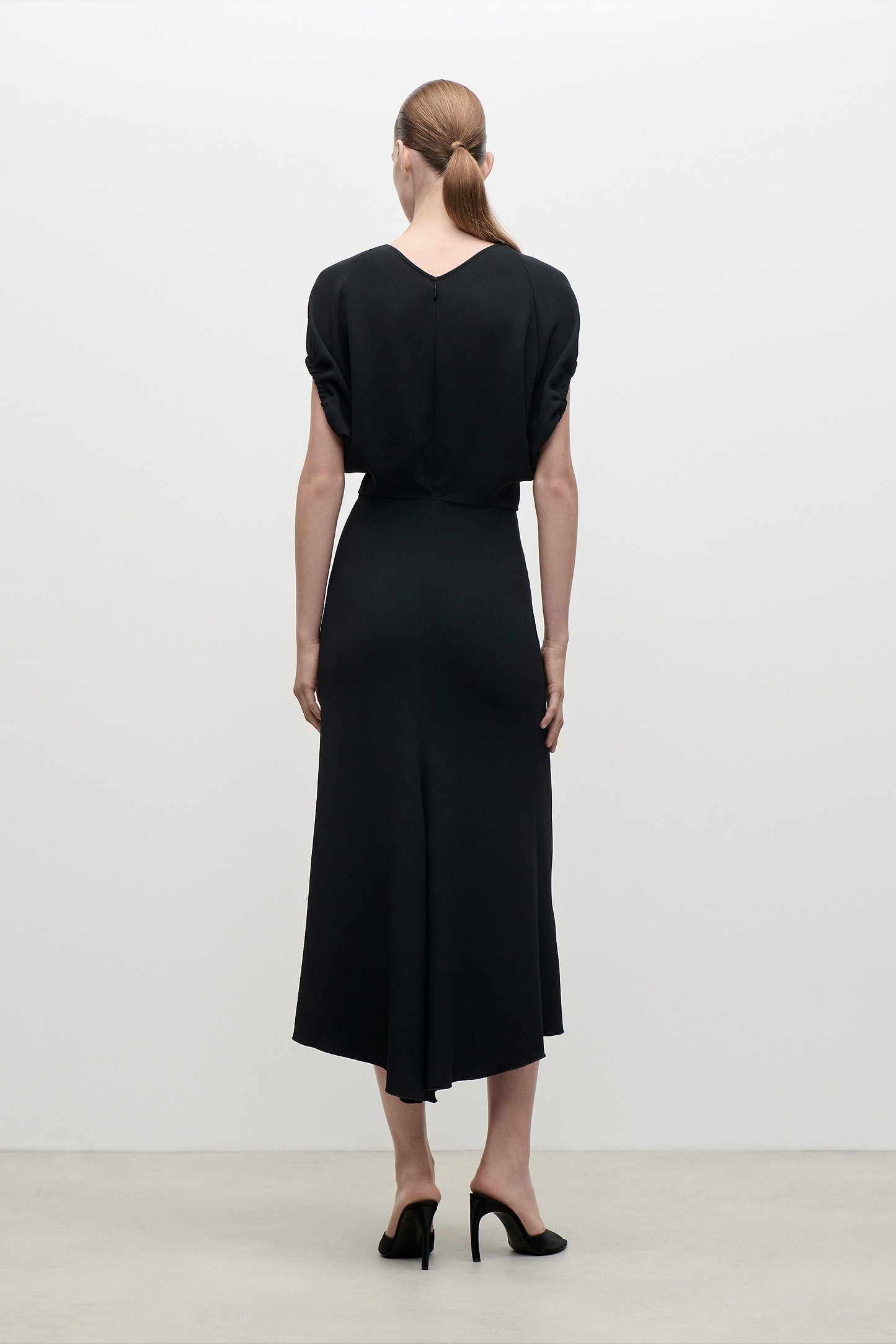 Edith Midi Dress In Black