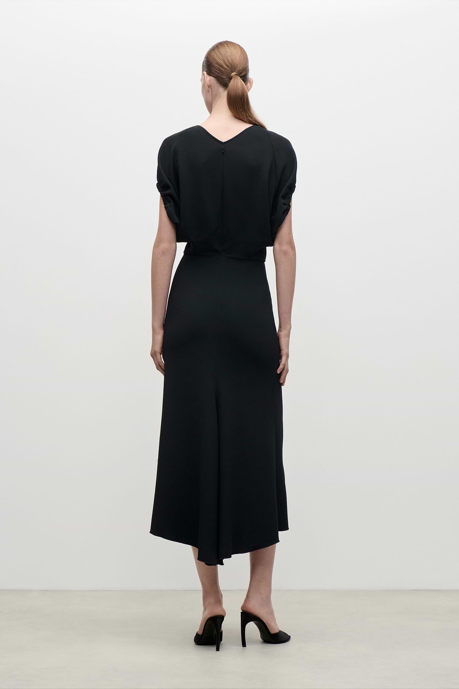 Edith Midi Dress In Black
