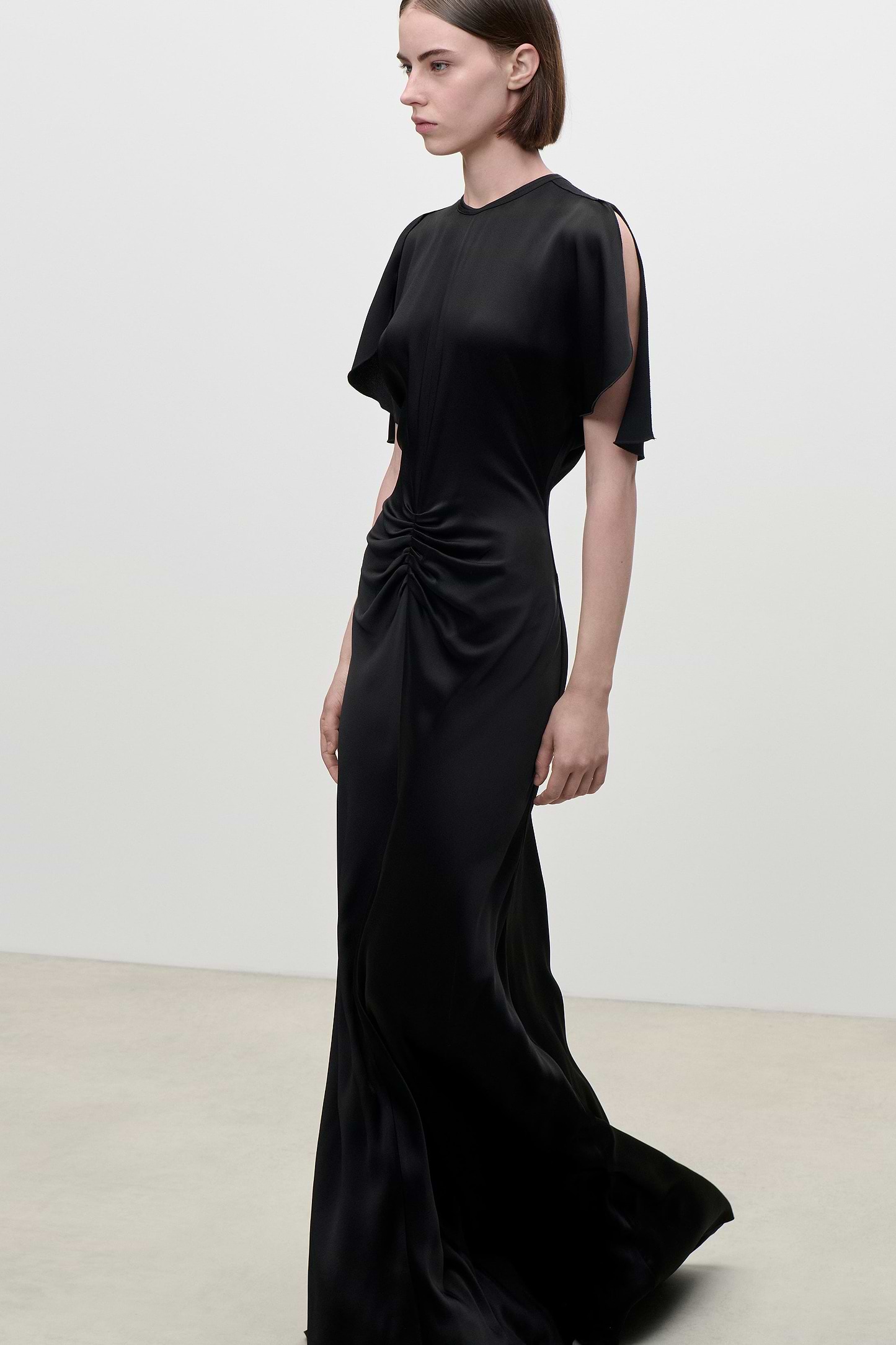 Isabella Gown In Black