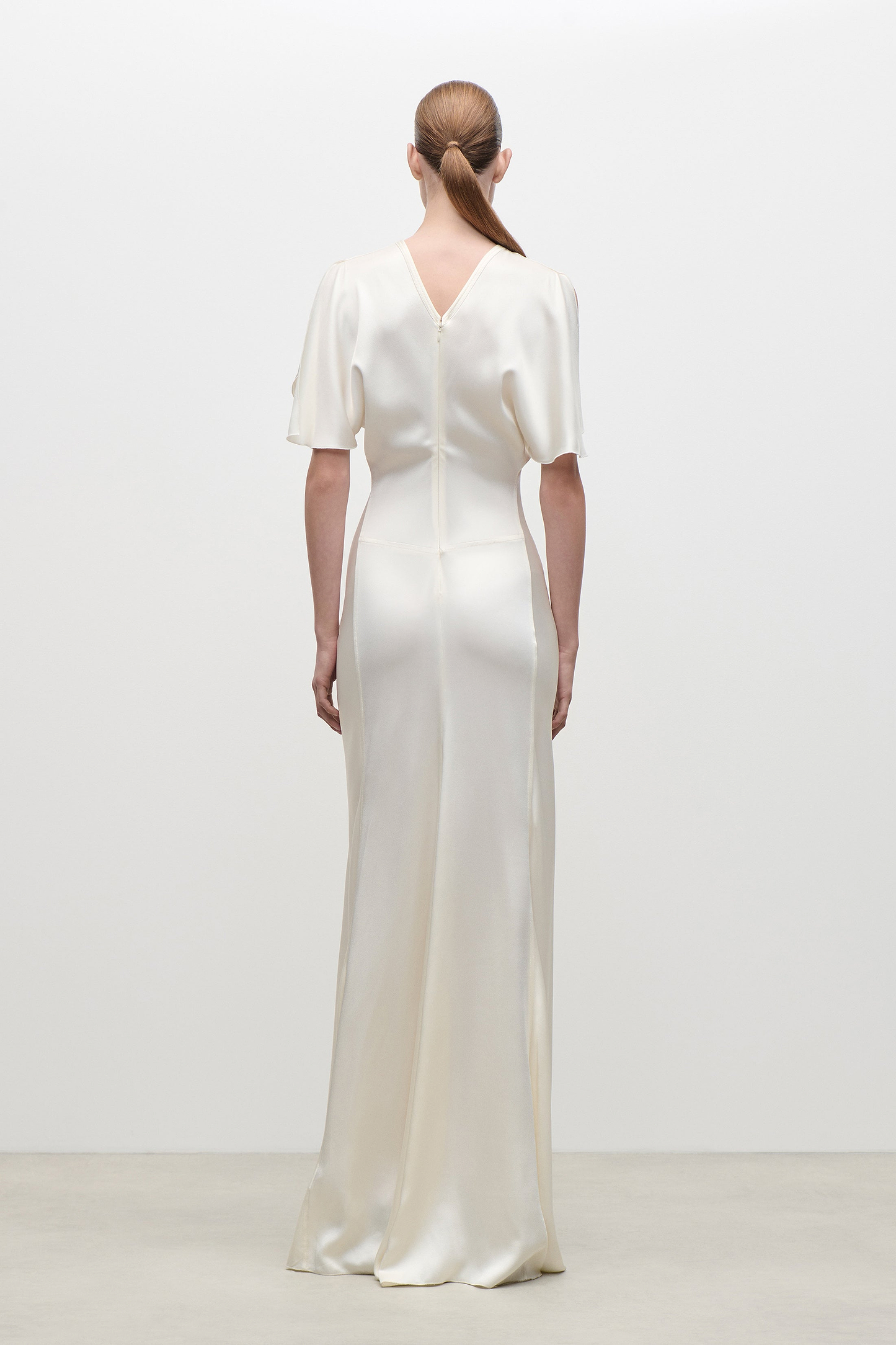 Isabella Gown In Ivory