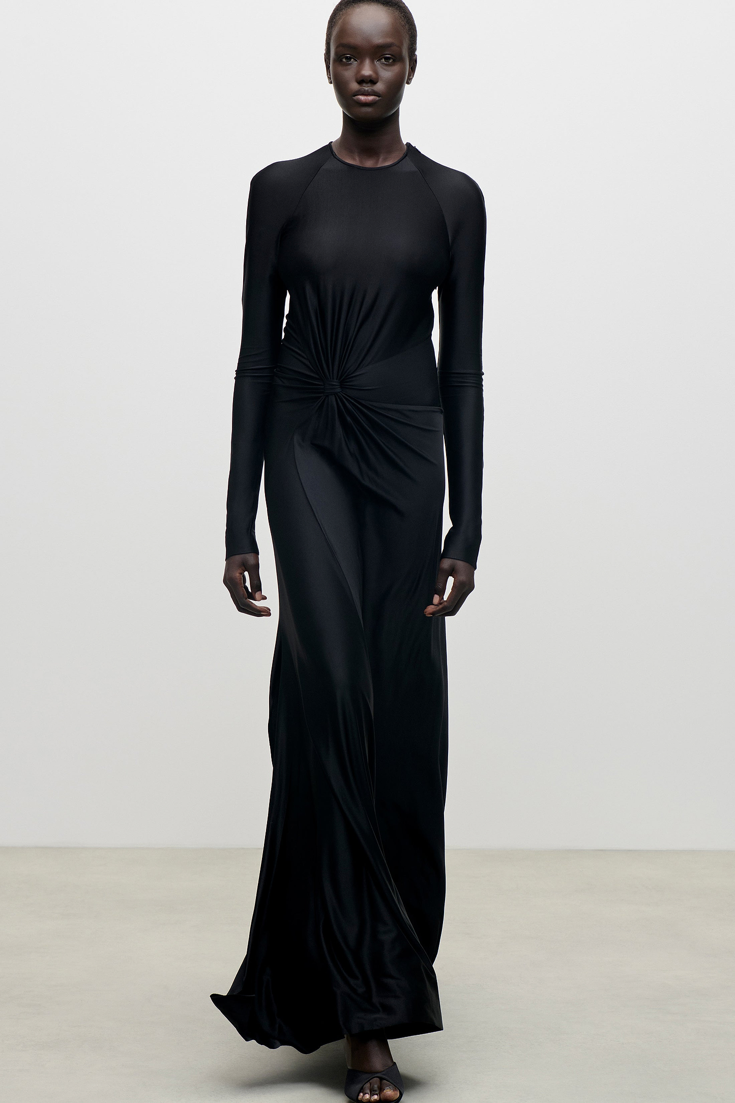 Florence Gown In Black