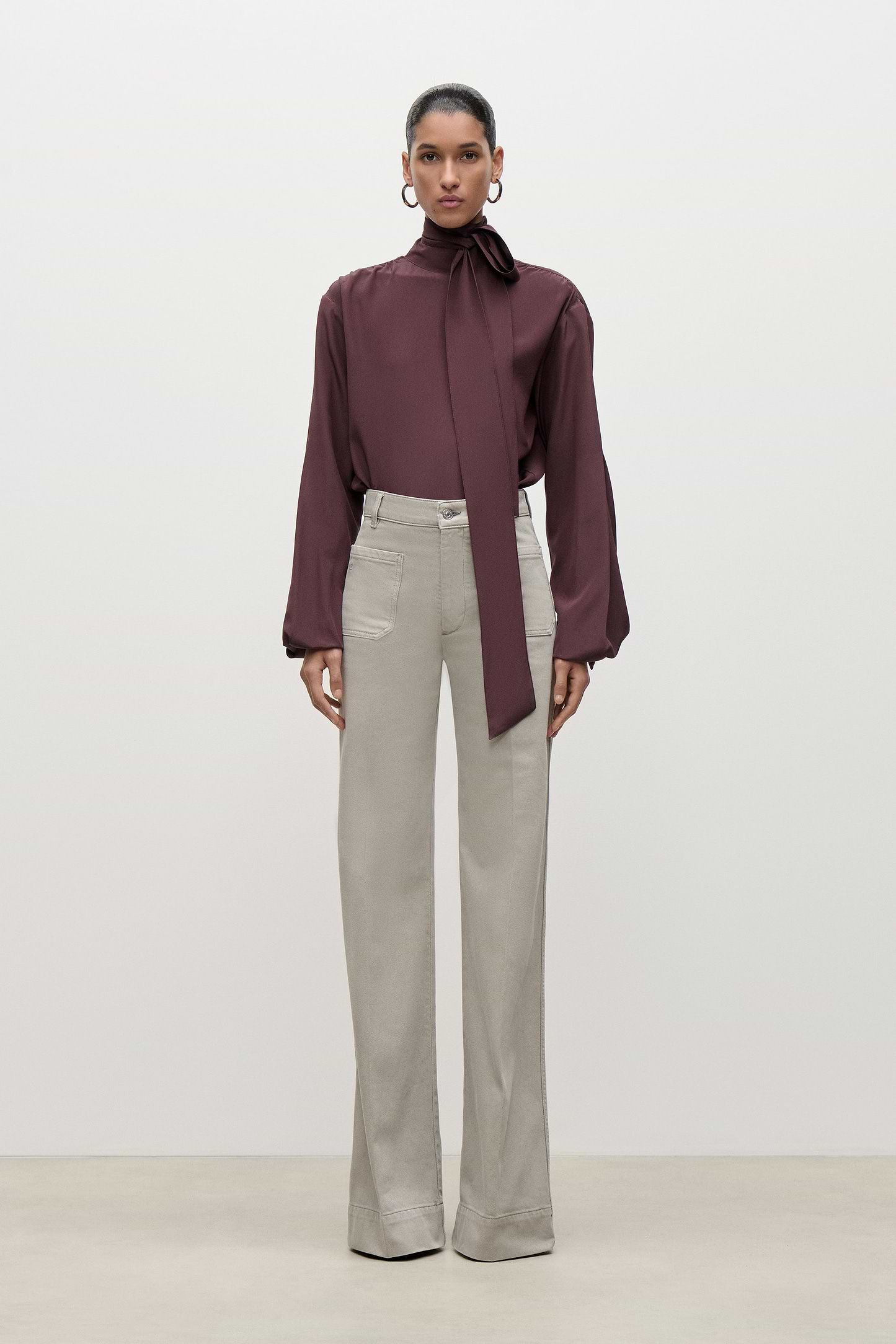 Alina Jean In Light Grey