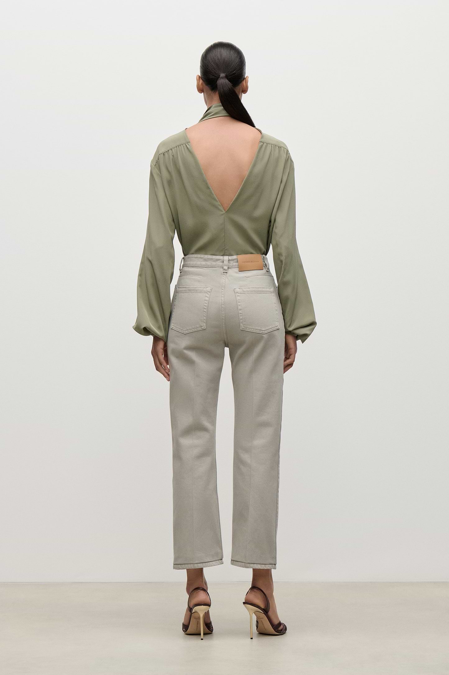 Berenice Cropped Jean In Light Grey