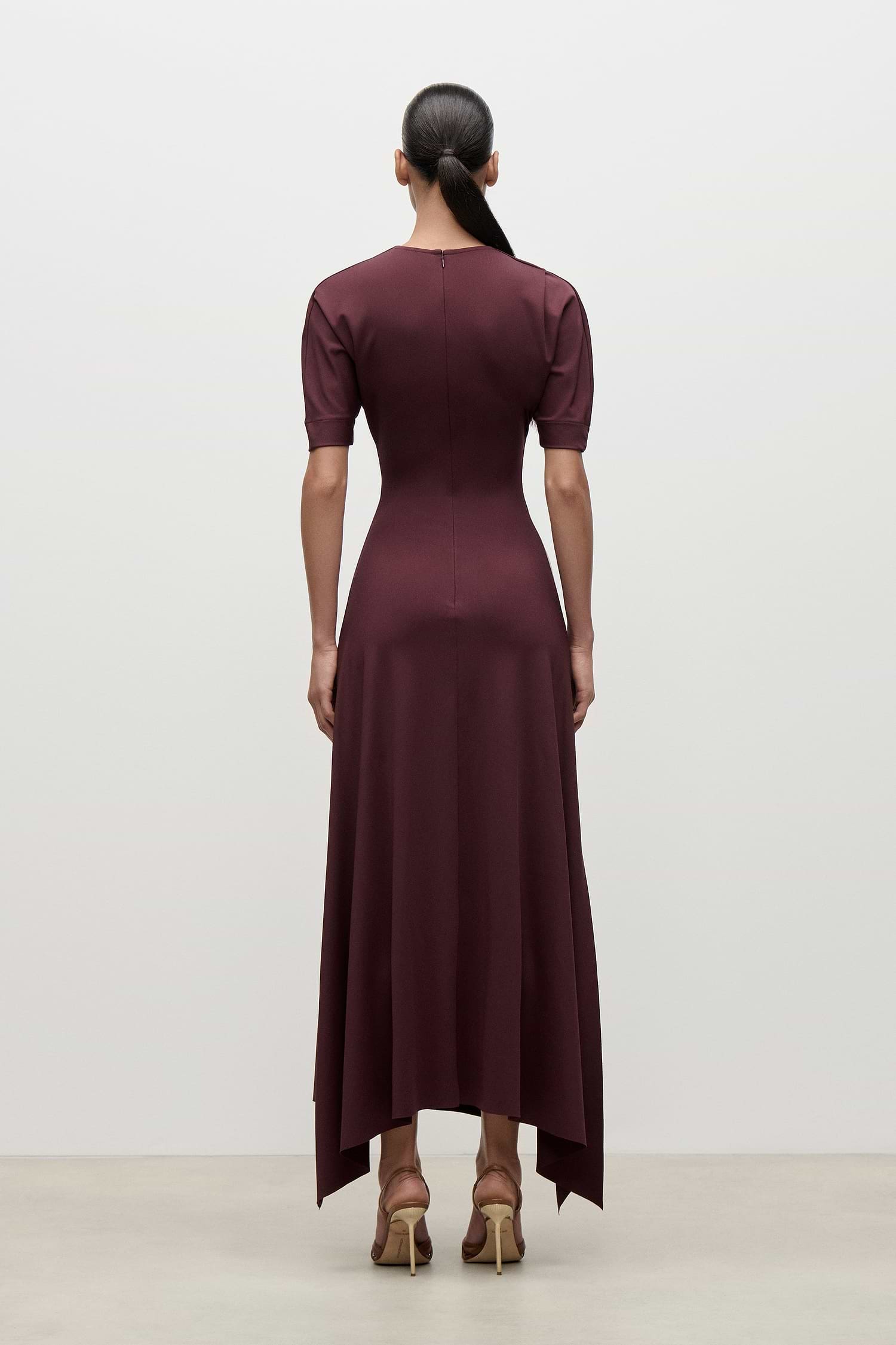 Short Sleeve Midi Dress In Burgundy