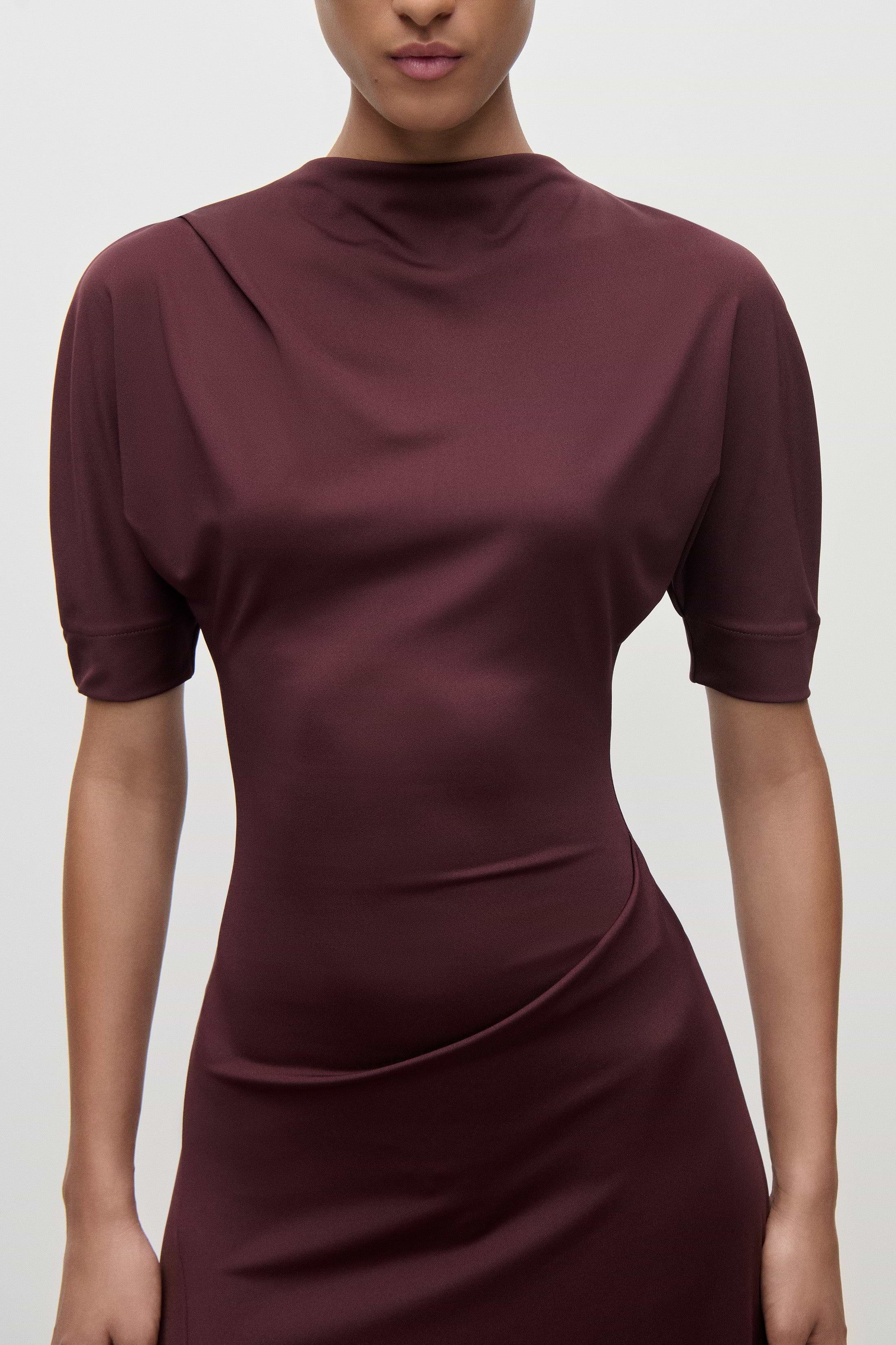 Short Sleeve Midi Dress In Burgundy