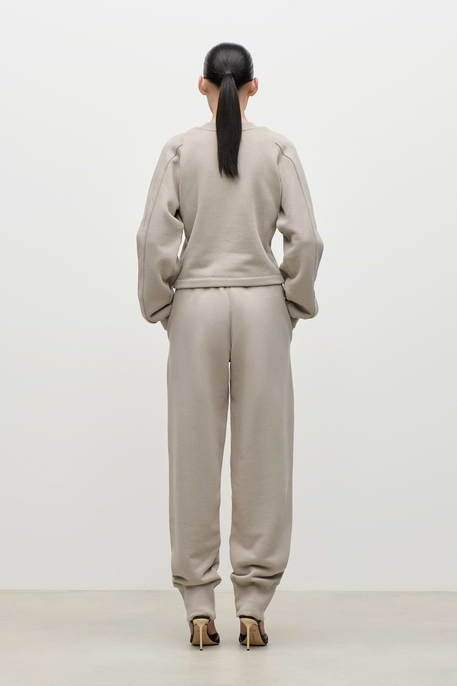 Cut Out Detail Sweatshirt In Light Grey