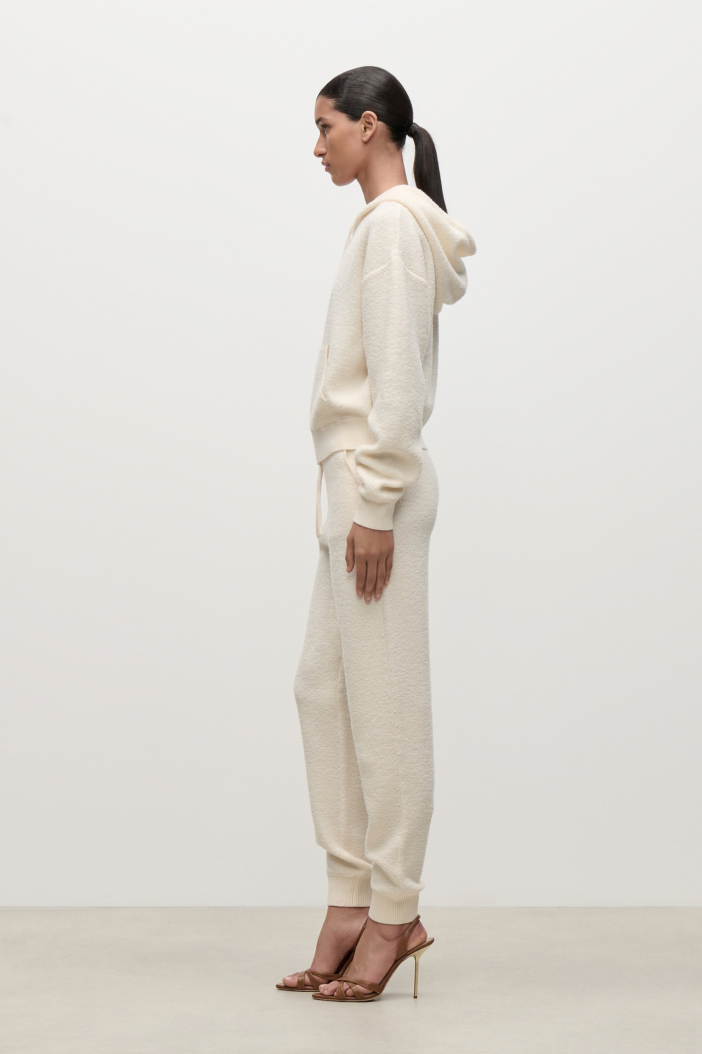 Klara Jogger In Ivory
