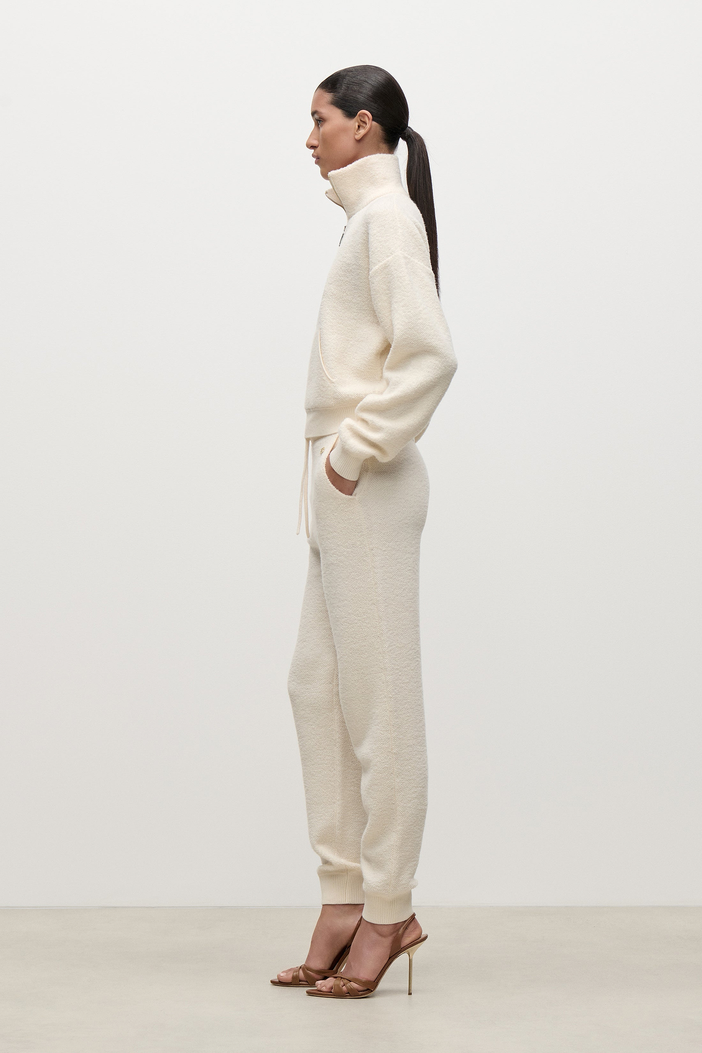 Jessica Jumper In Ivory