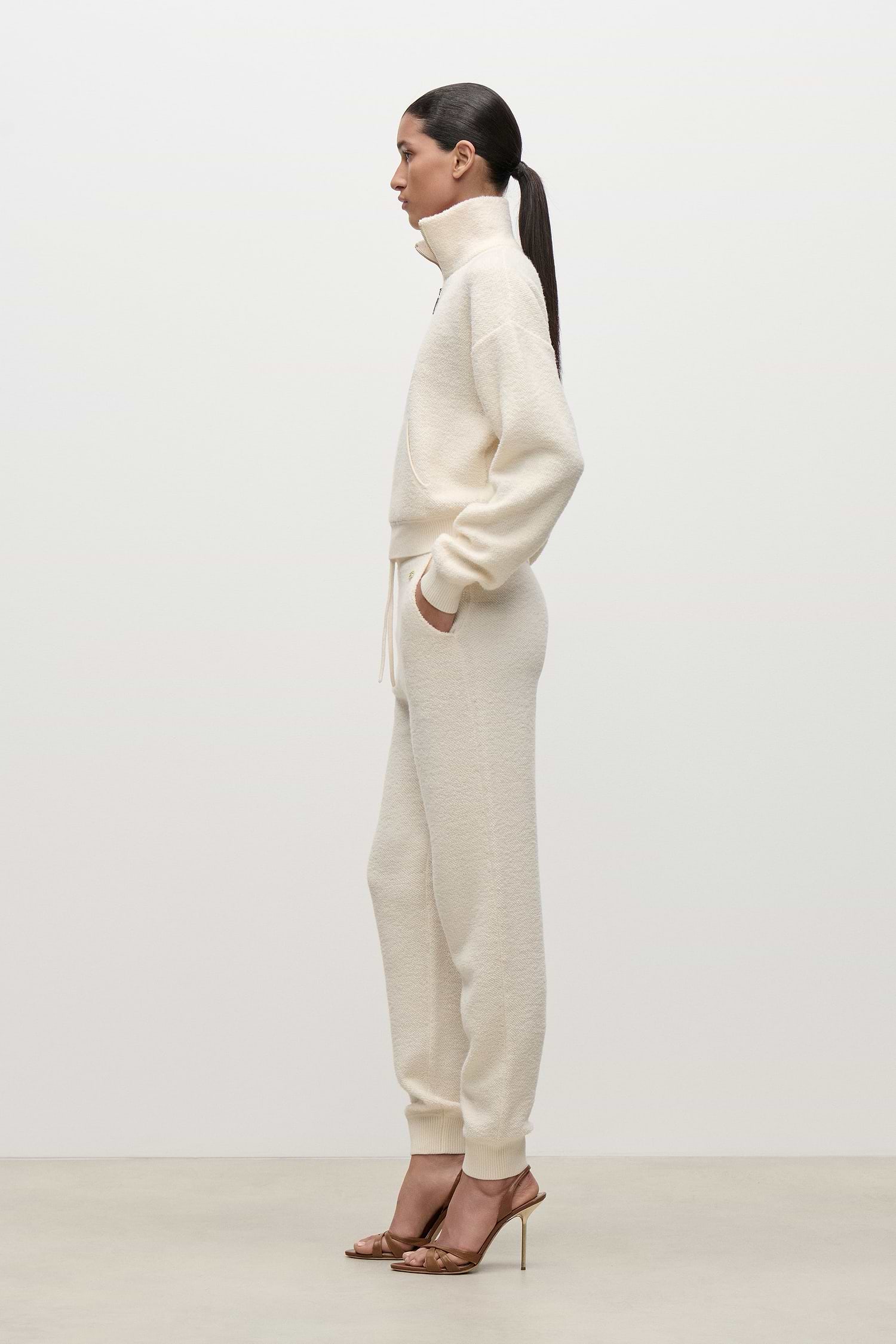 Jessica Jumper In Ivory