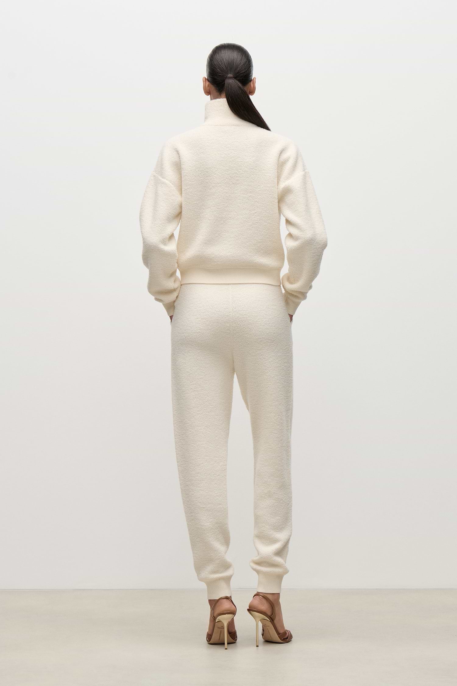 Jessica Jumper In Ivory