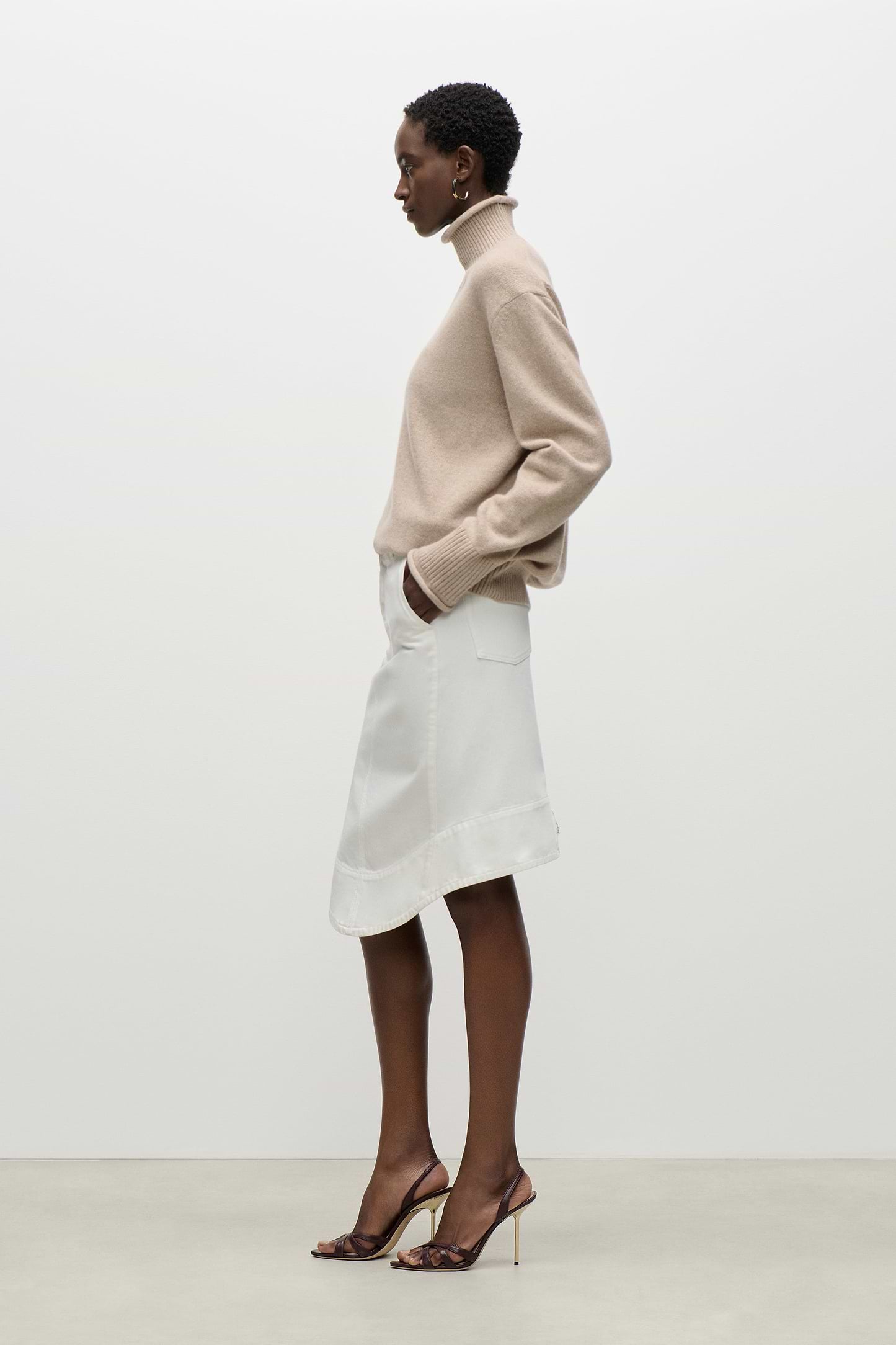 Twisted Seam Denim Skirt In White