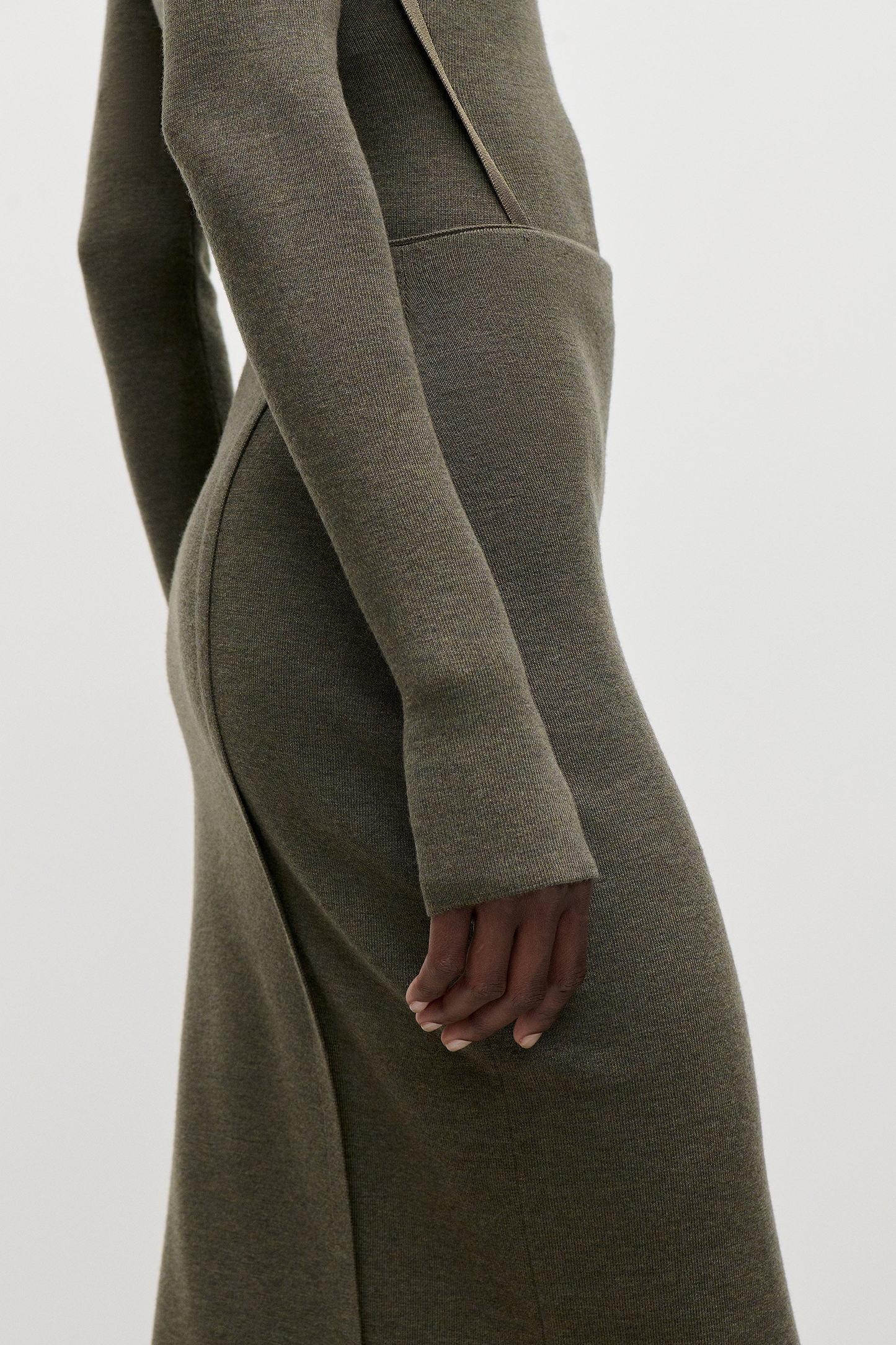 Fitted Midi Skirt In Green