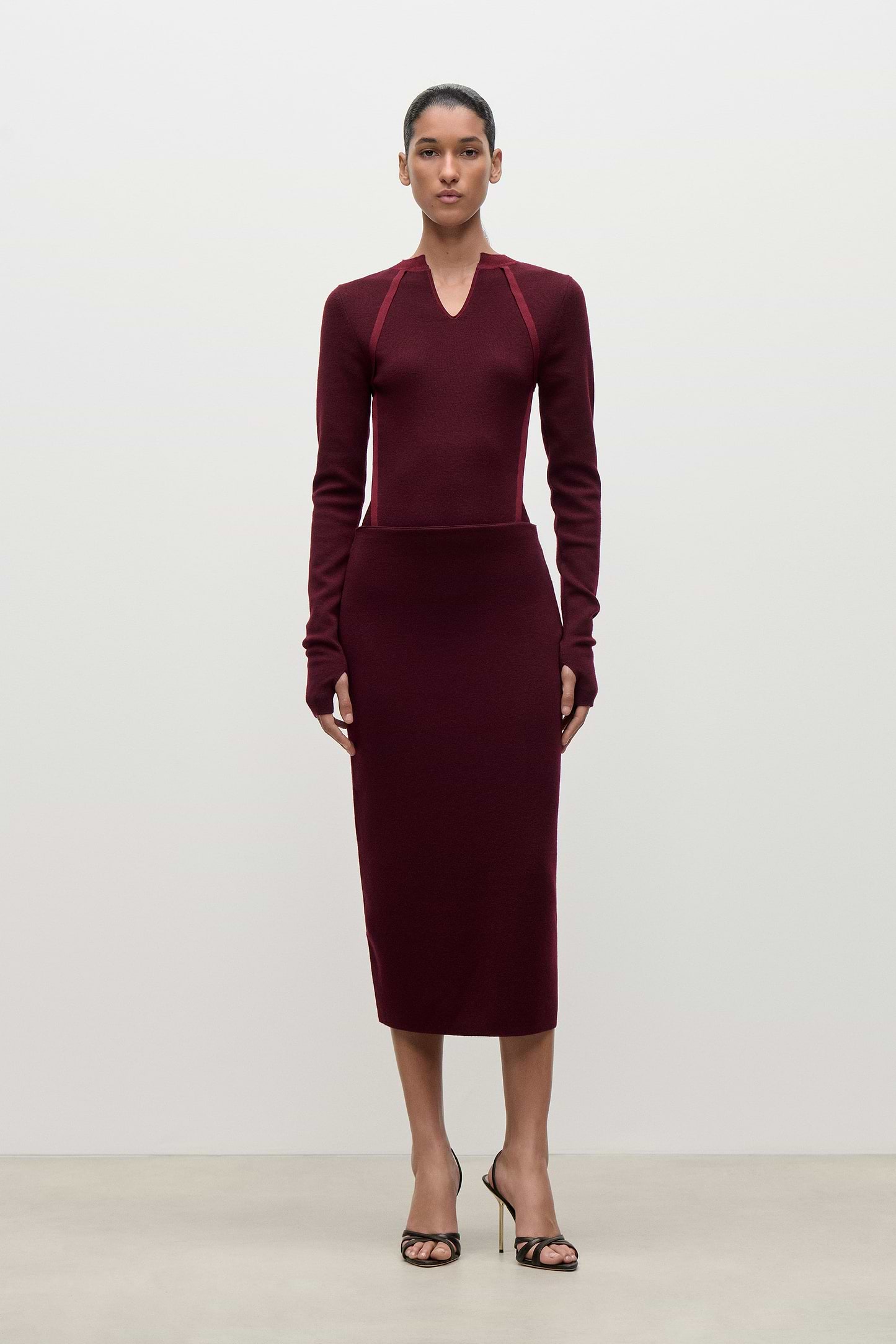 V-Neck Top In Burgundy