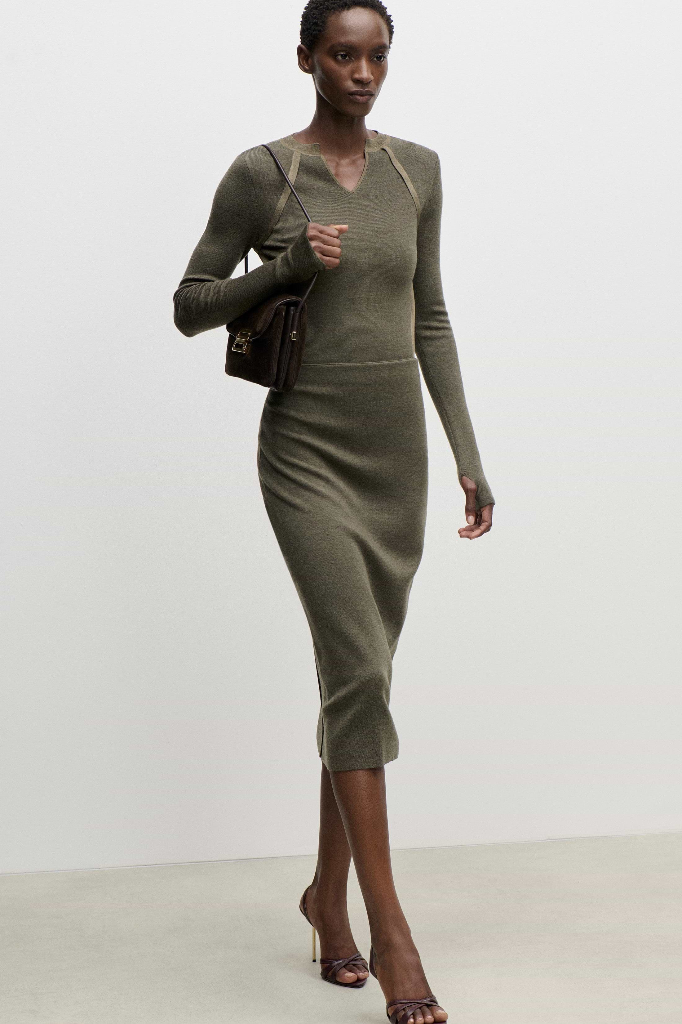 V-Neck Top In Green