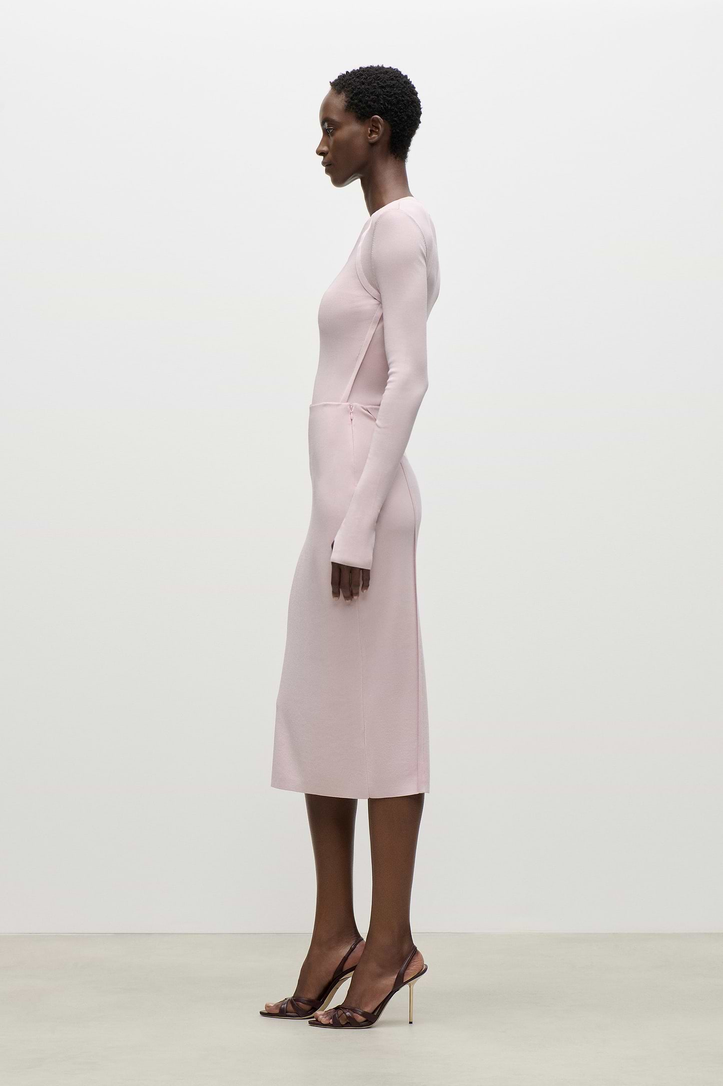 Fitted Midi Skirt In Light Pink