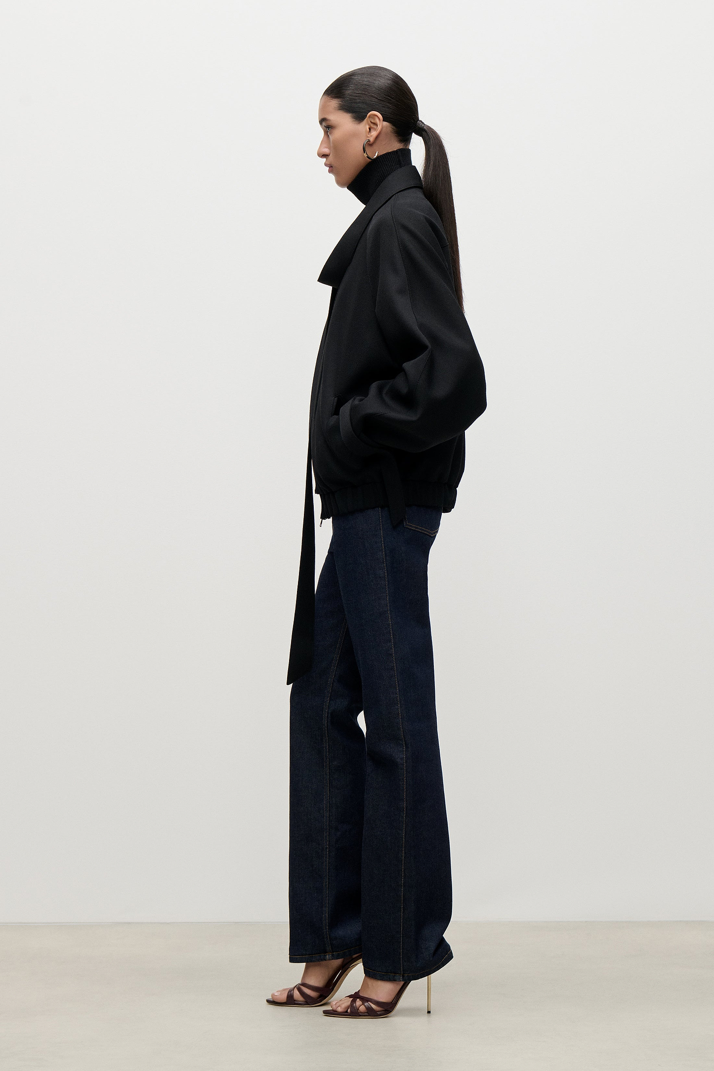 Ayla Bomber Jacket In Black