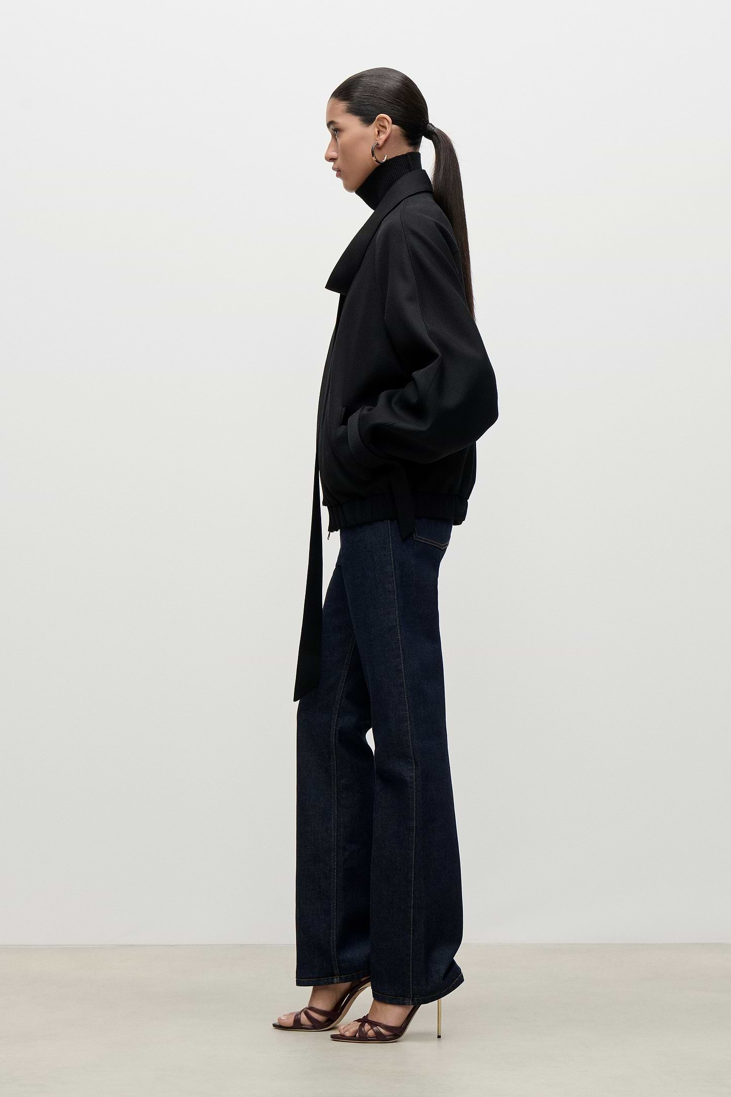 Ayla Bomber Jacket In Black