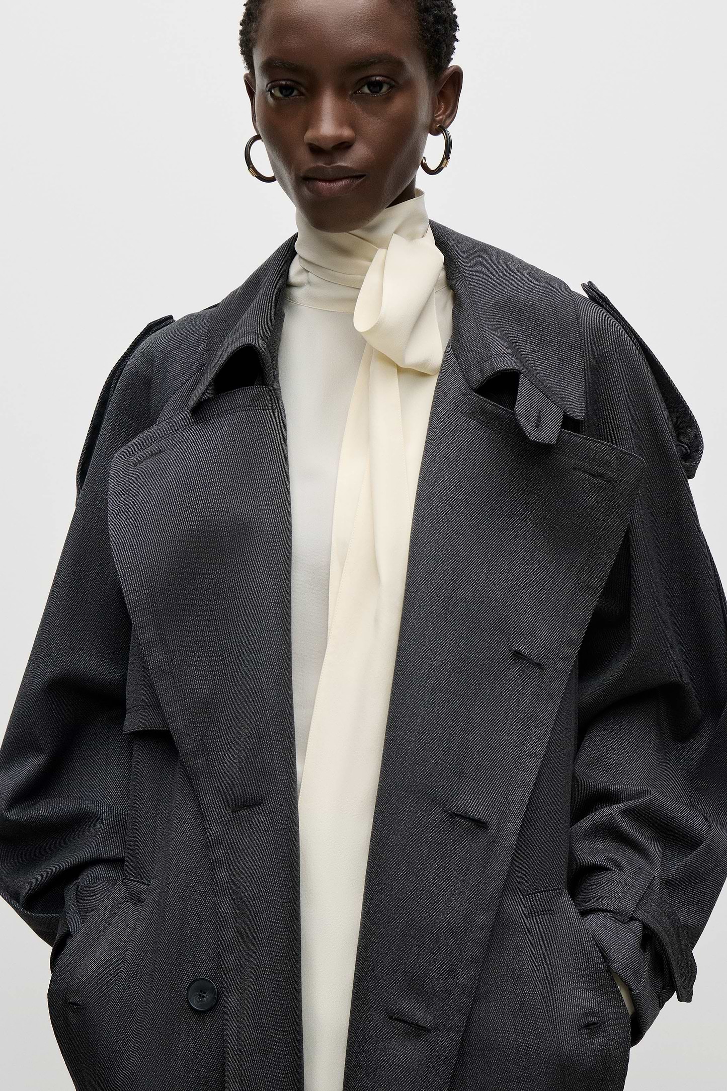 Esmee Trench Coat In Dark Grey