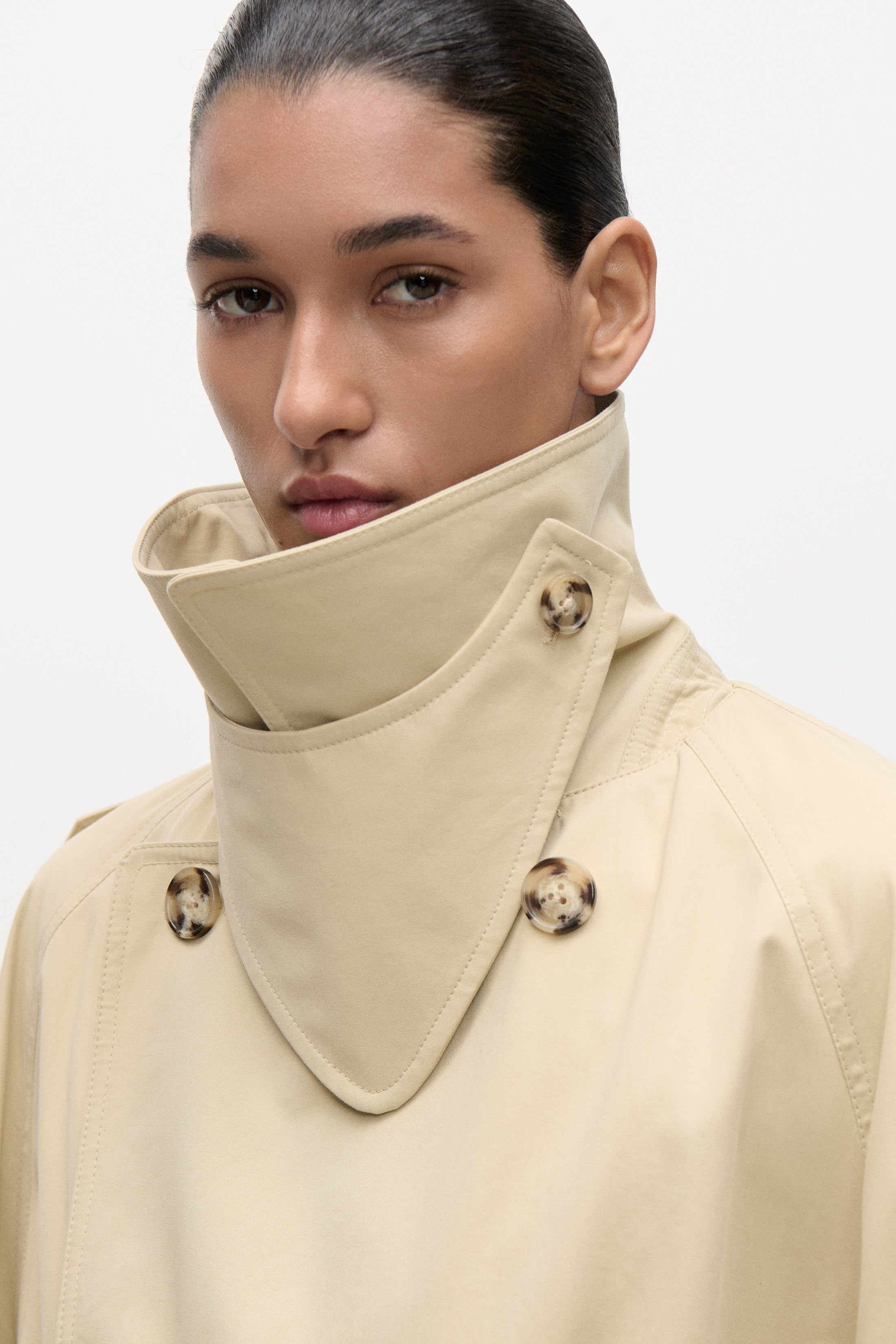 Short Trench Coat In Light Beige