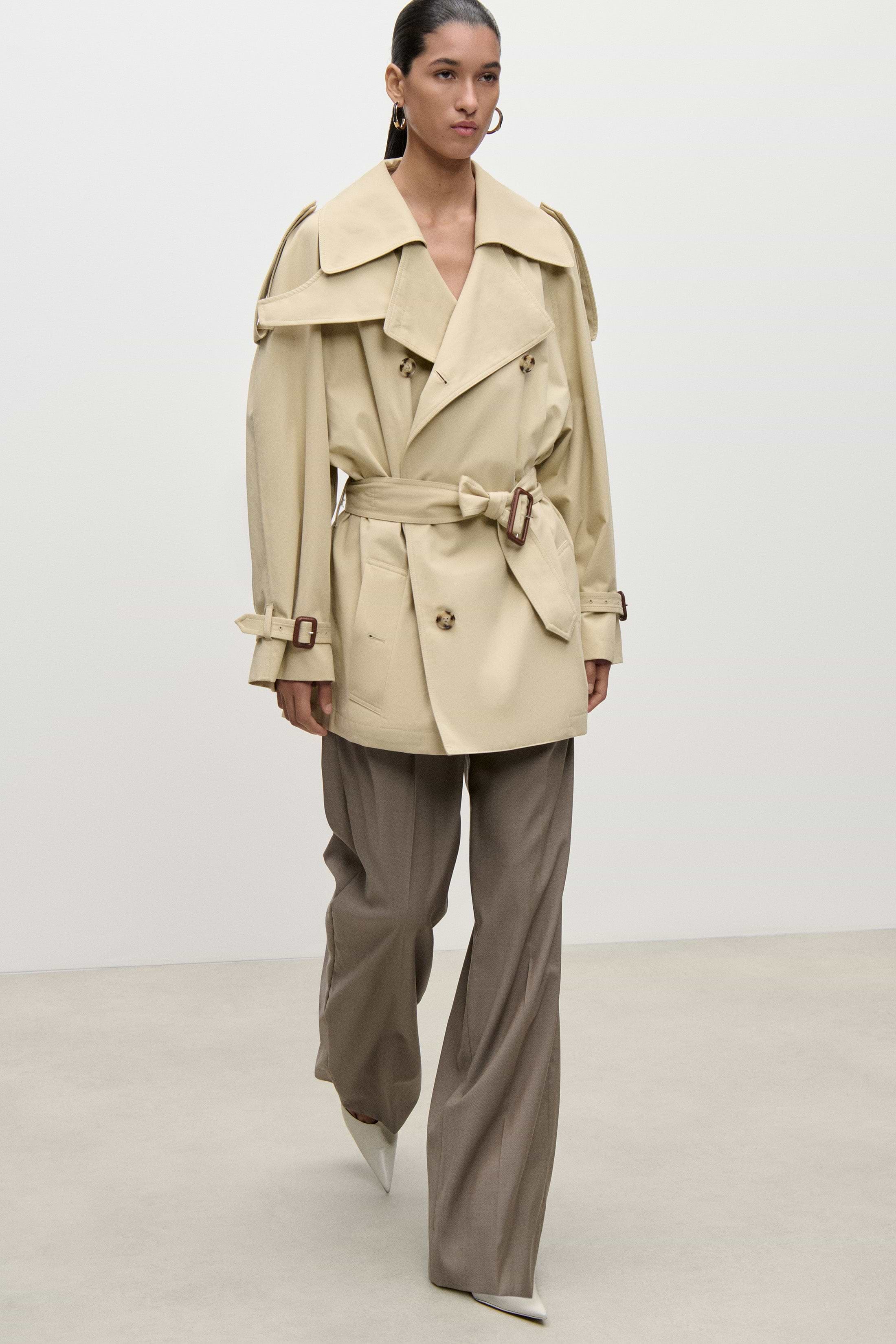 Short Trench Coat In Light Beige
