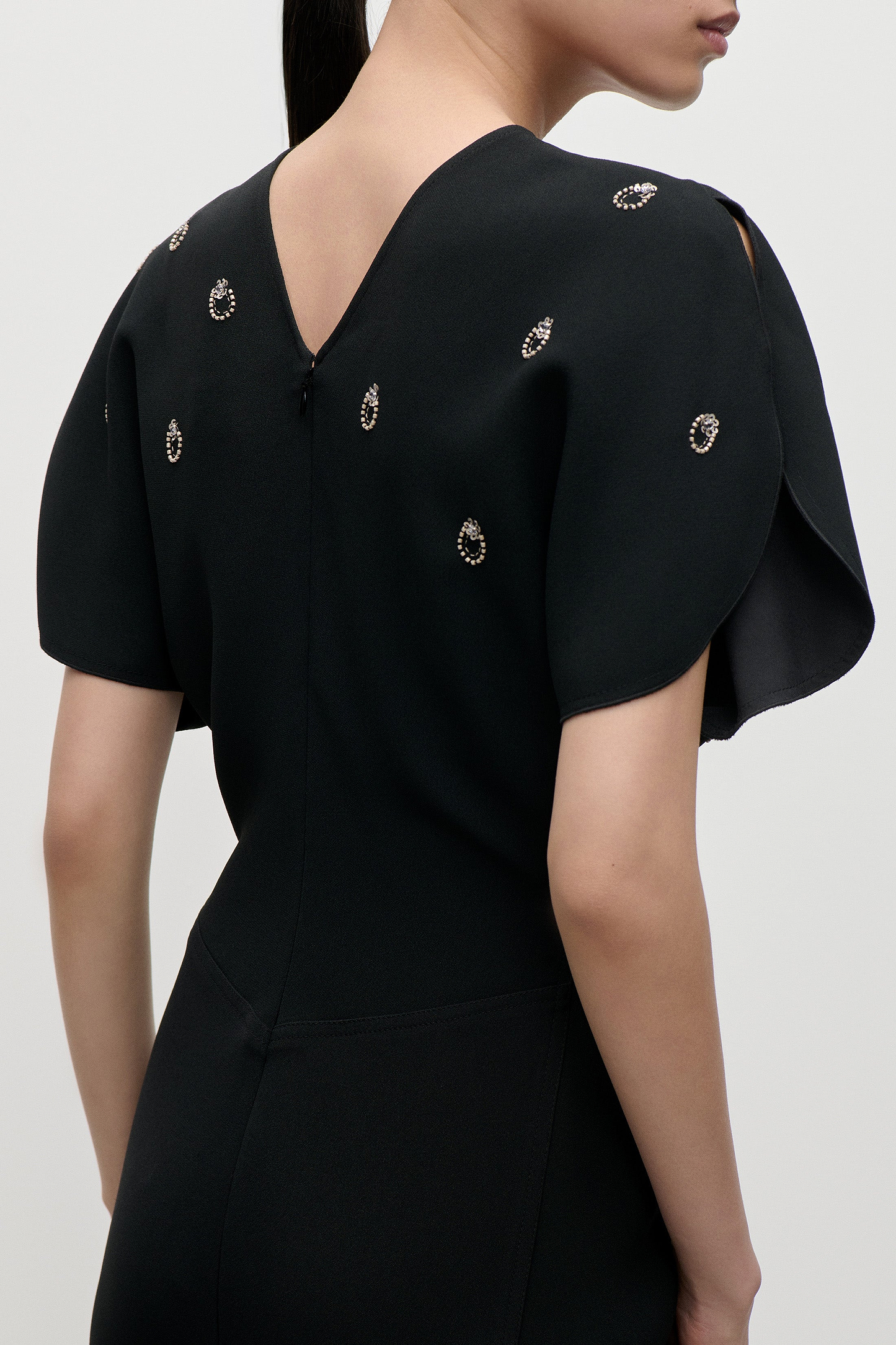 Bela Embroidered Midi Dress In Black