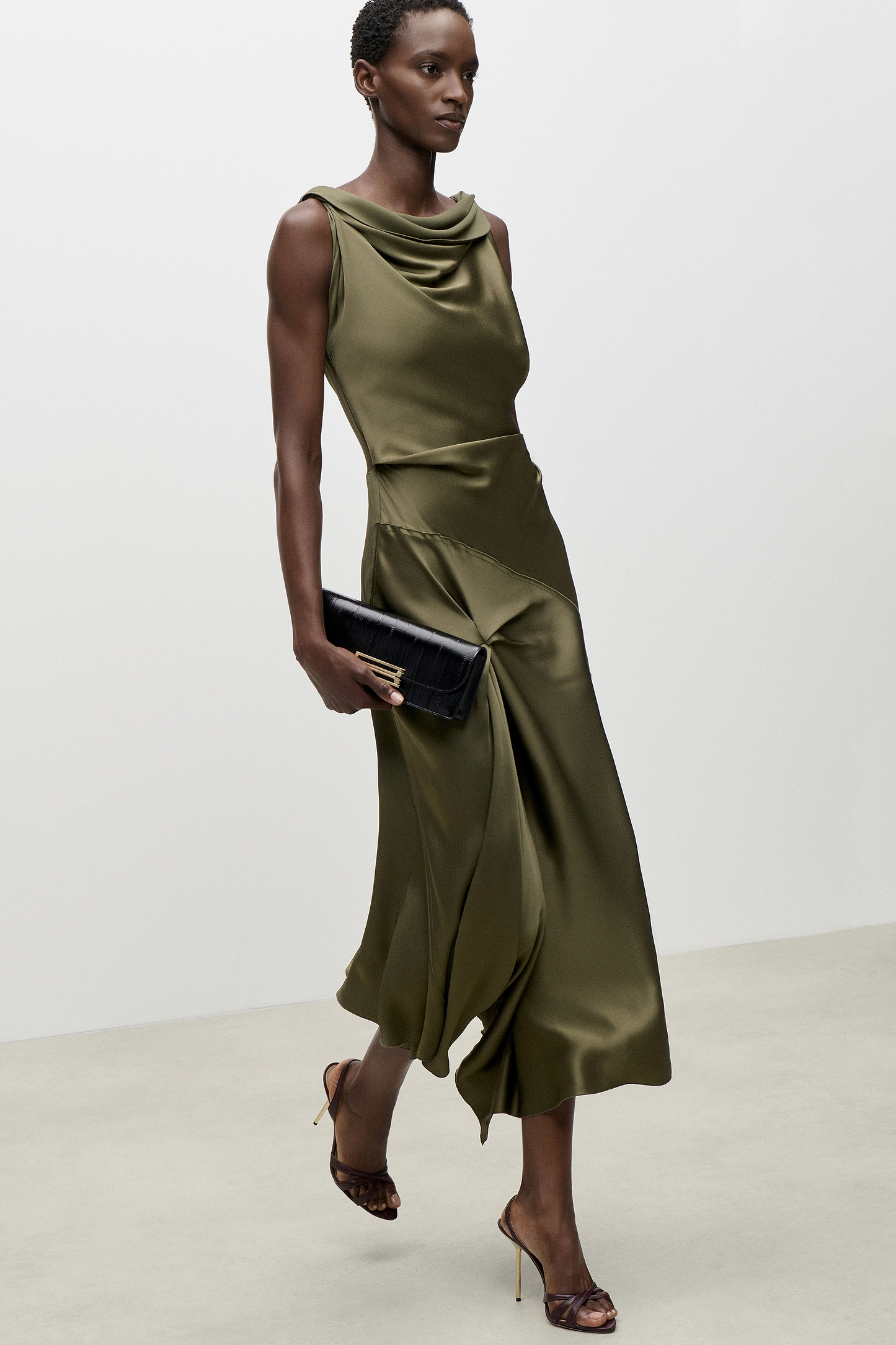 Posy Midi Dress In Green