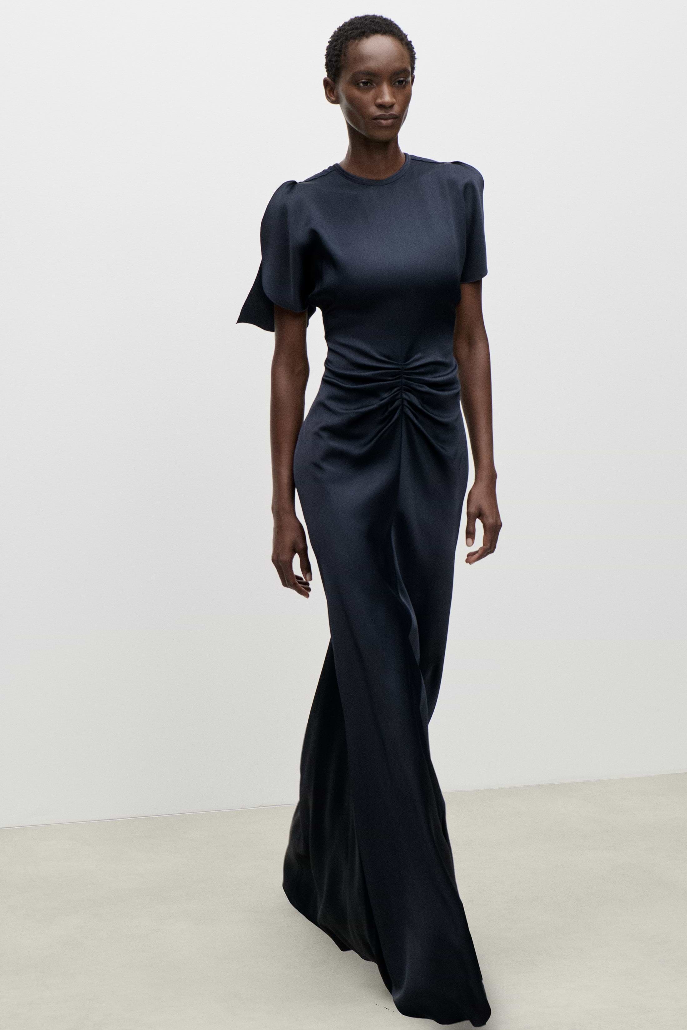 Isabella Gown In Dark Navy