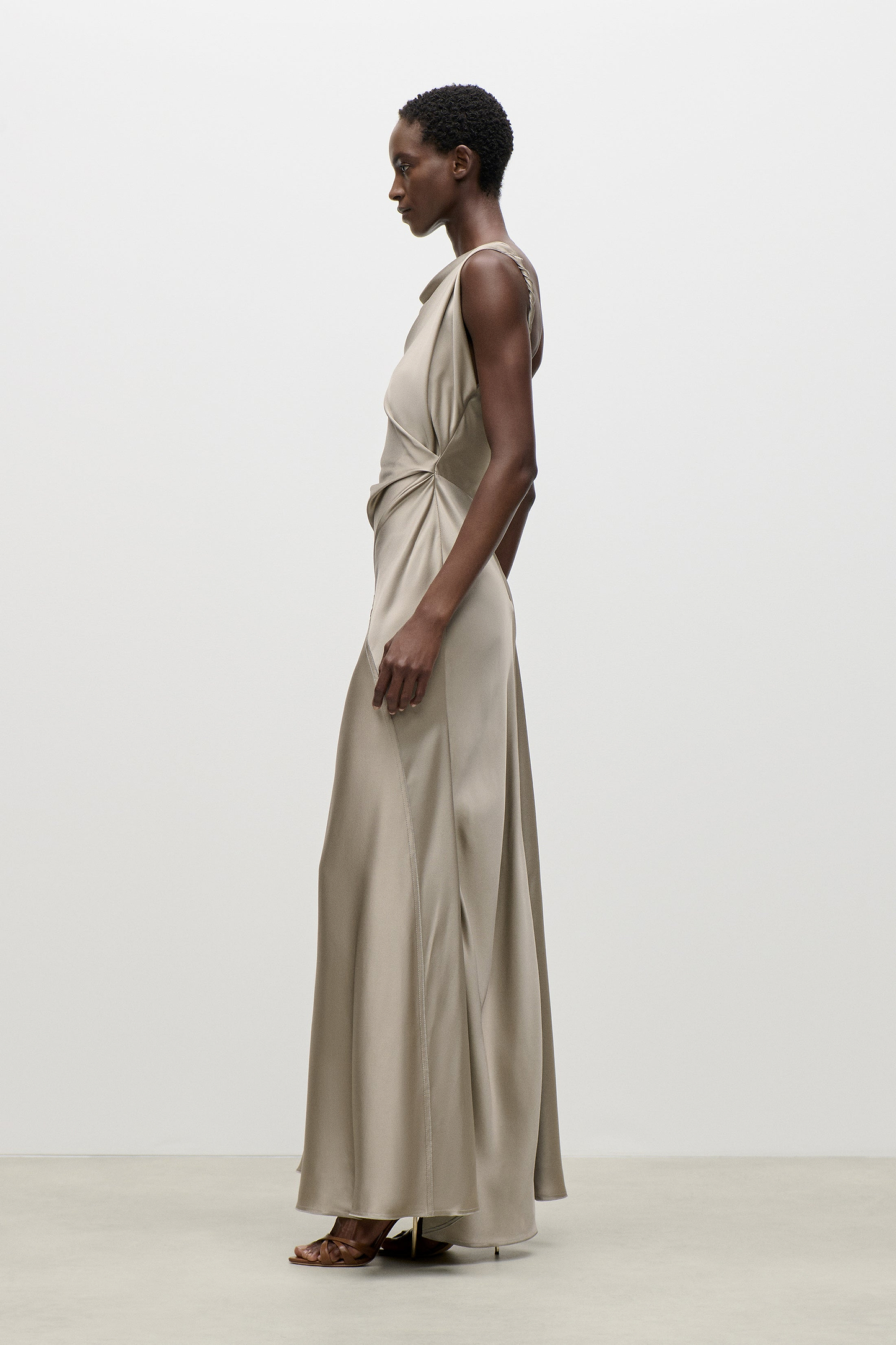Posy Gown In Light Grey